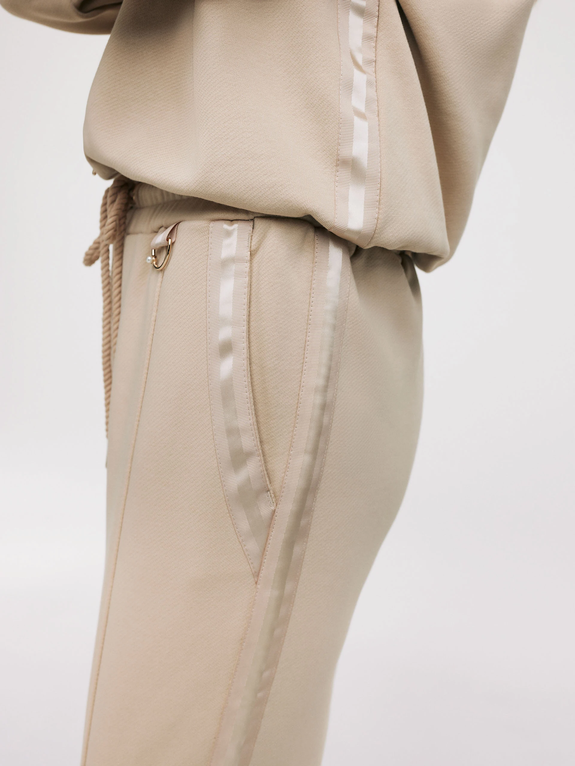 Beige cotton sweatpants