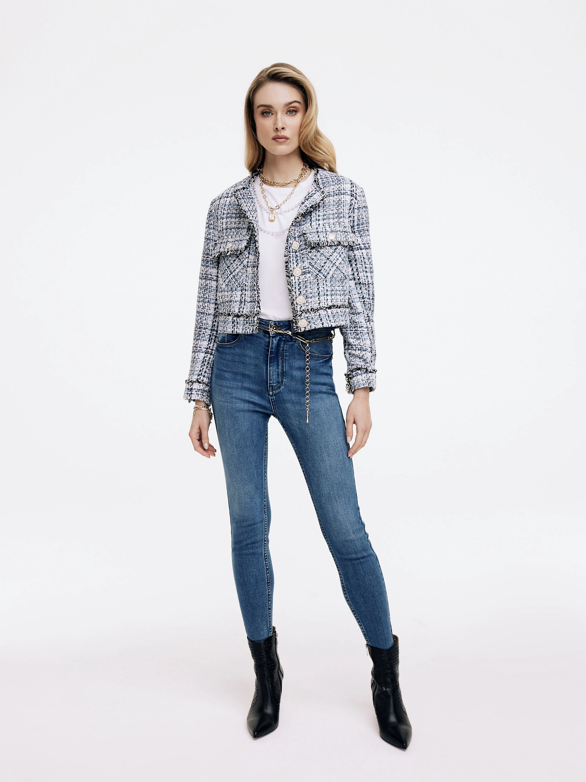 Boxy boucle knit jacket