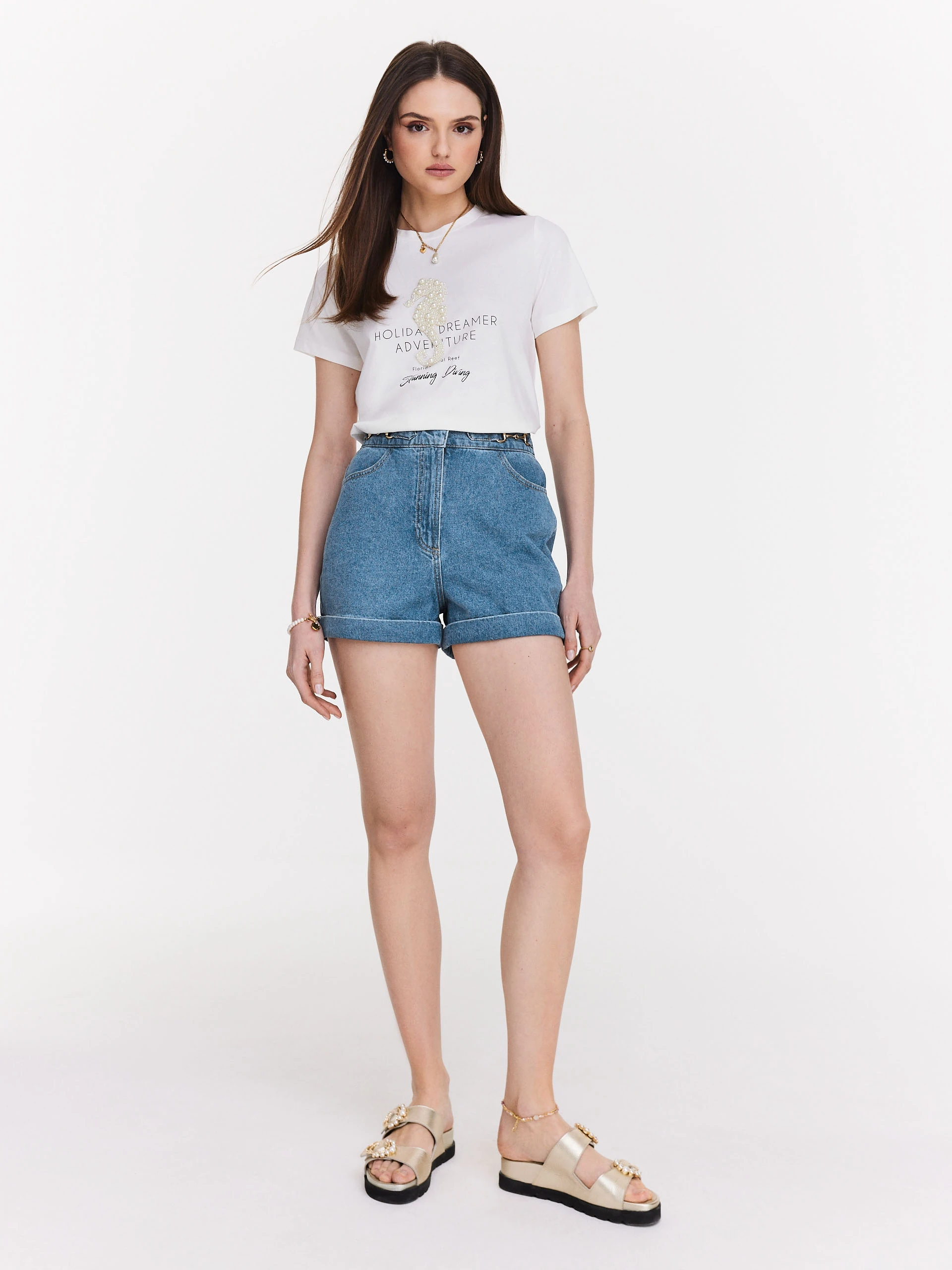 Cotton white T-shirt with applique