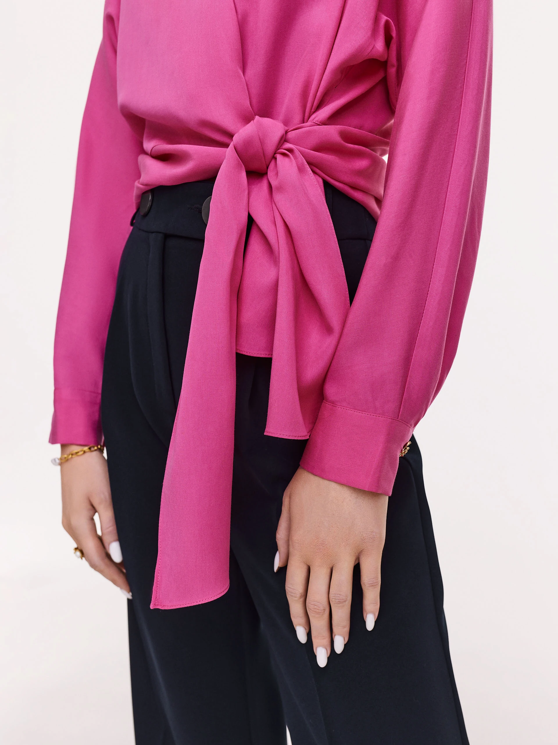 Pink lyocell shirt with envelope neckline