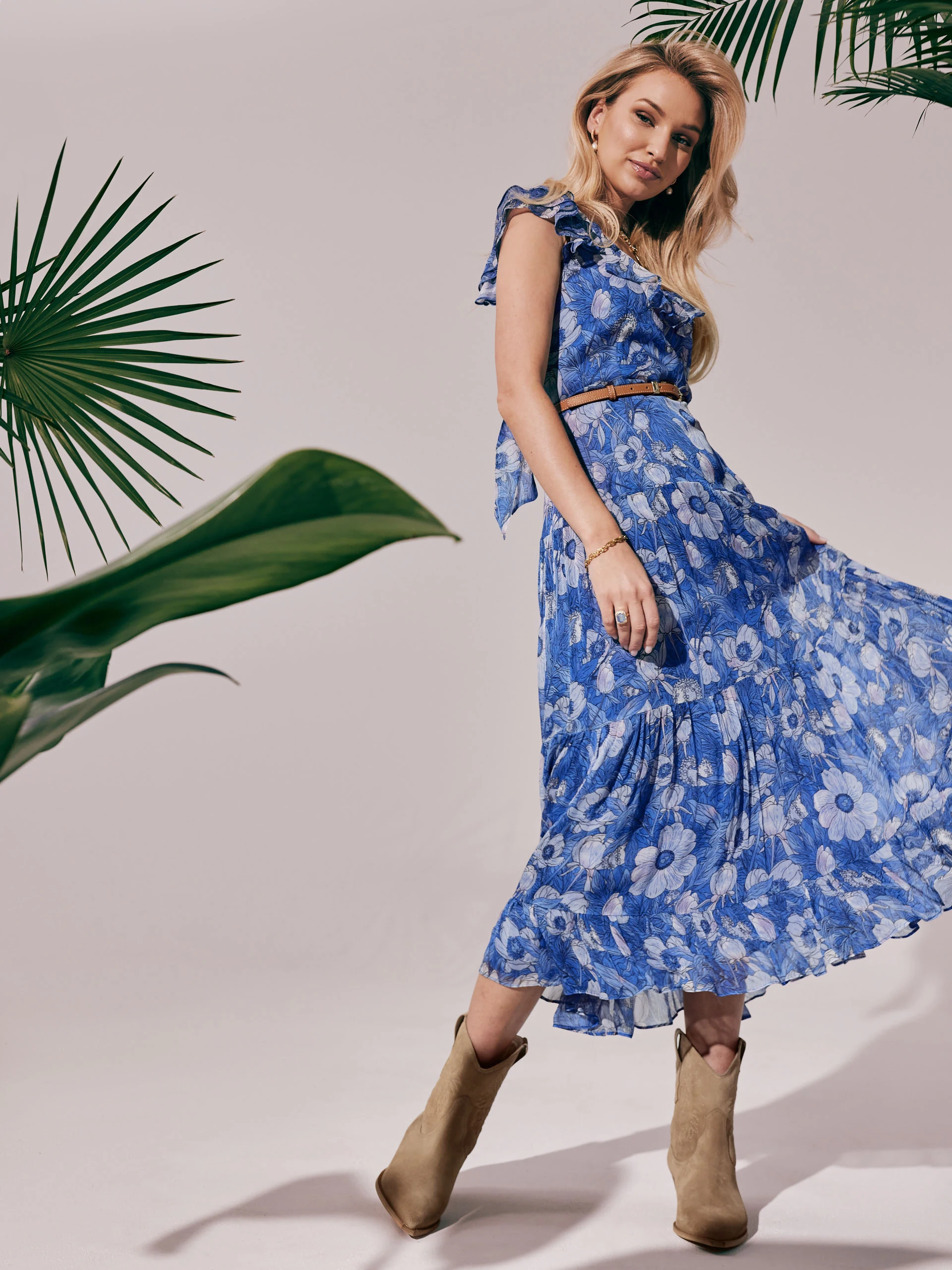 Long blue dress with ruffles