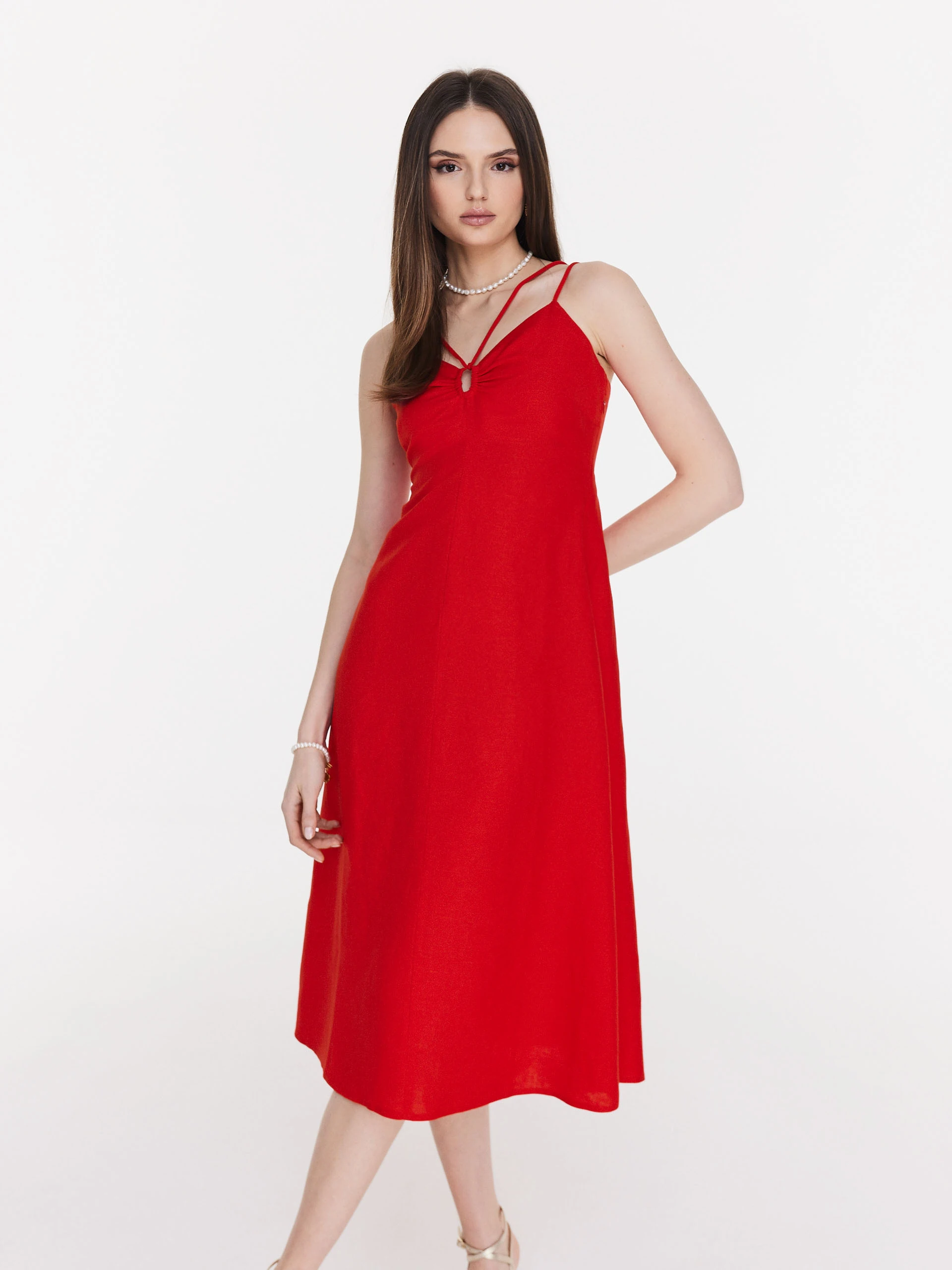 Elegant red strapless dress
