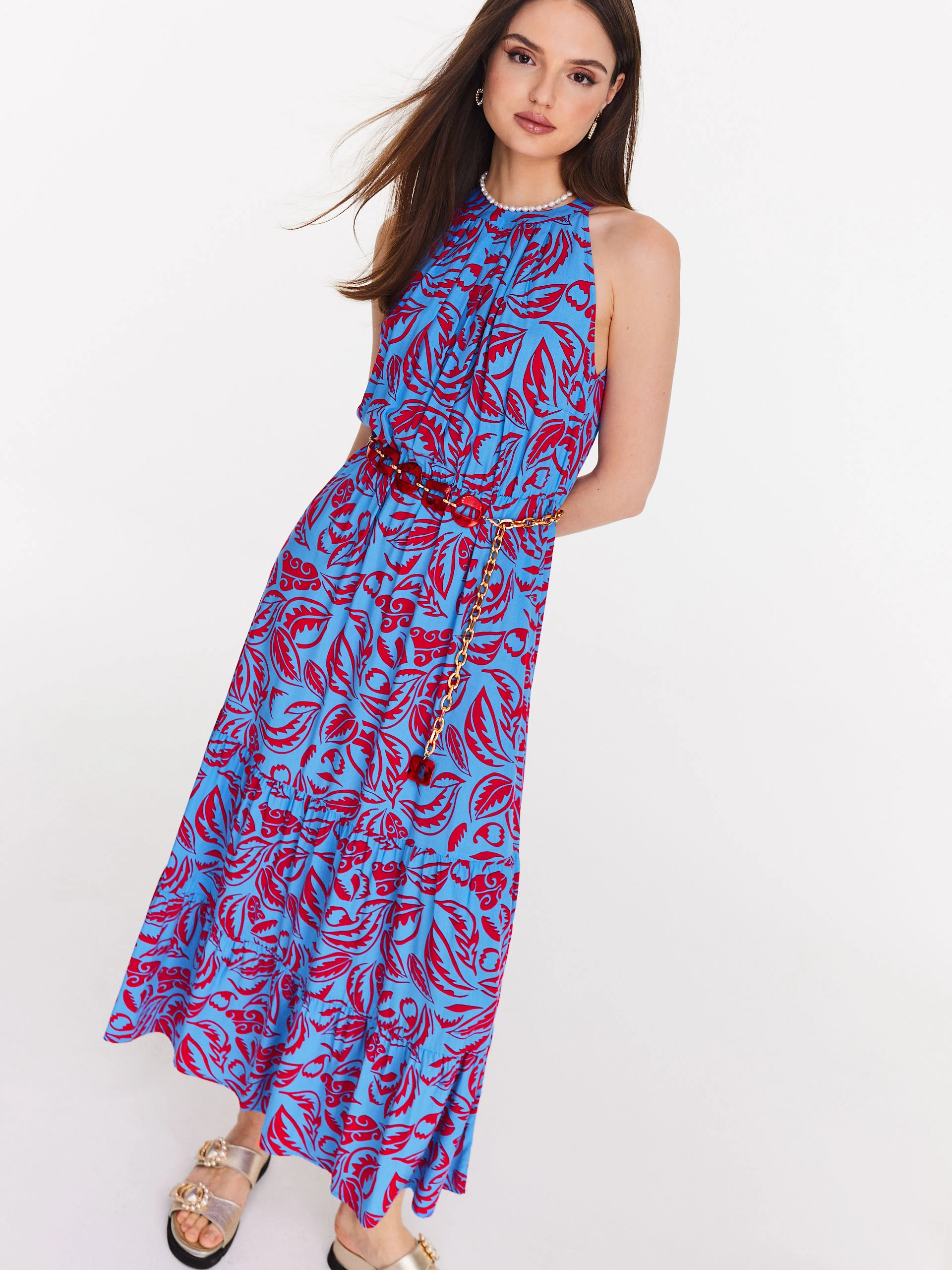 Long viscose dress with red pattern