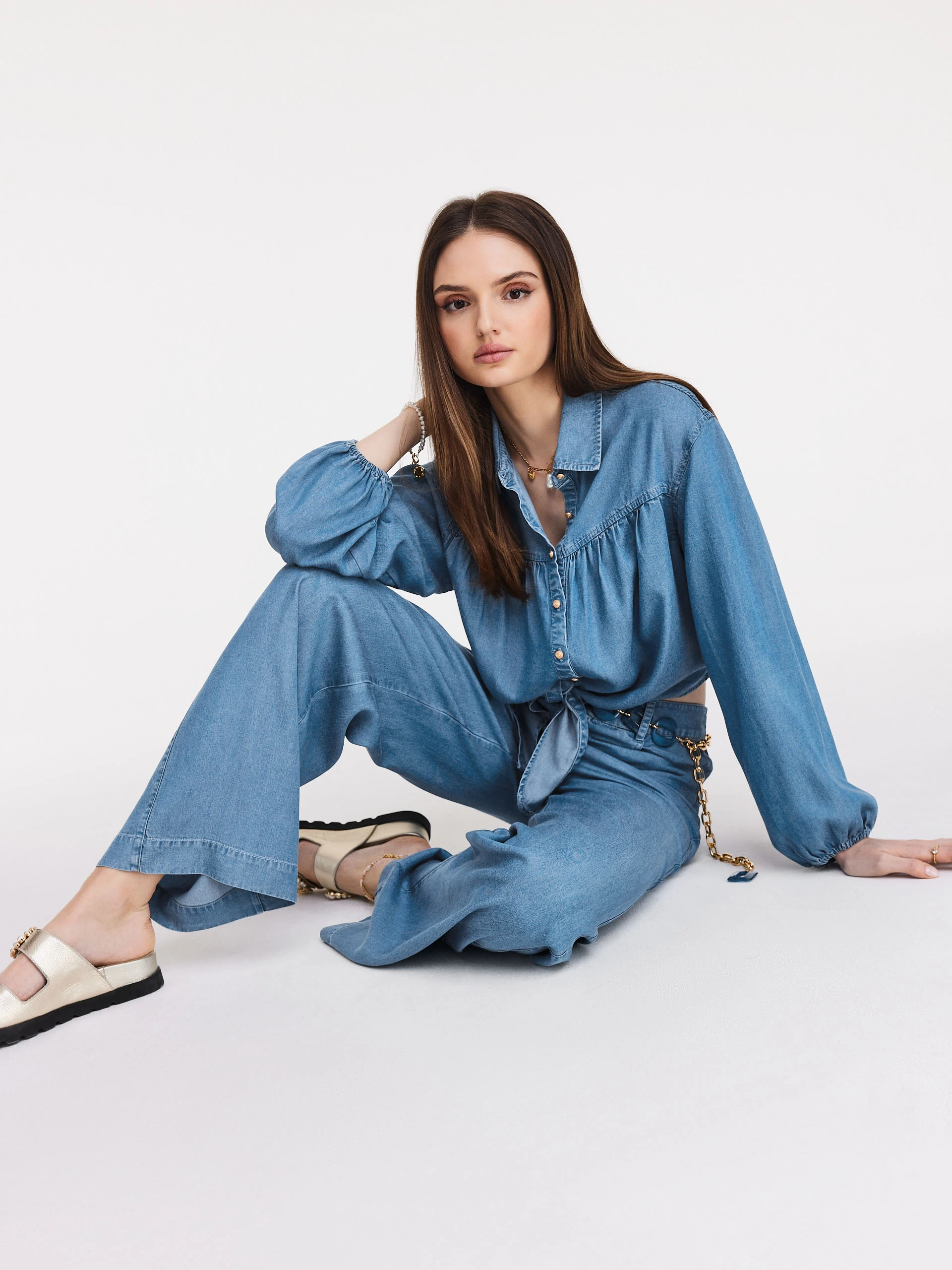 Flared high-waisted lyocell pants