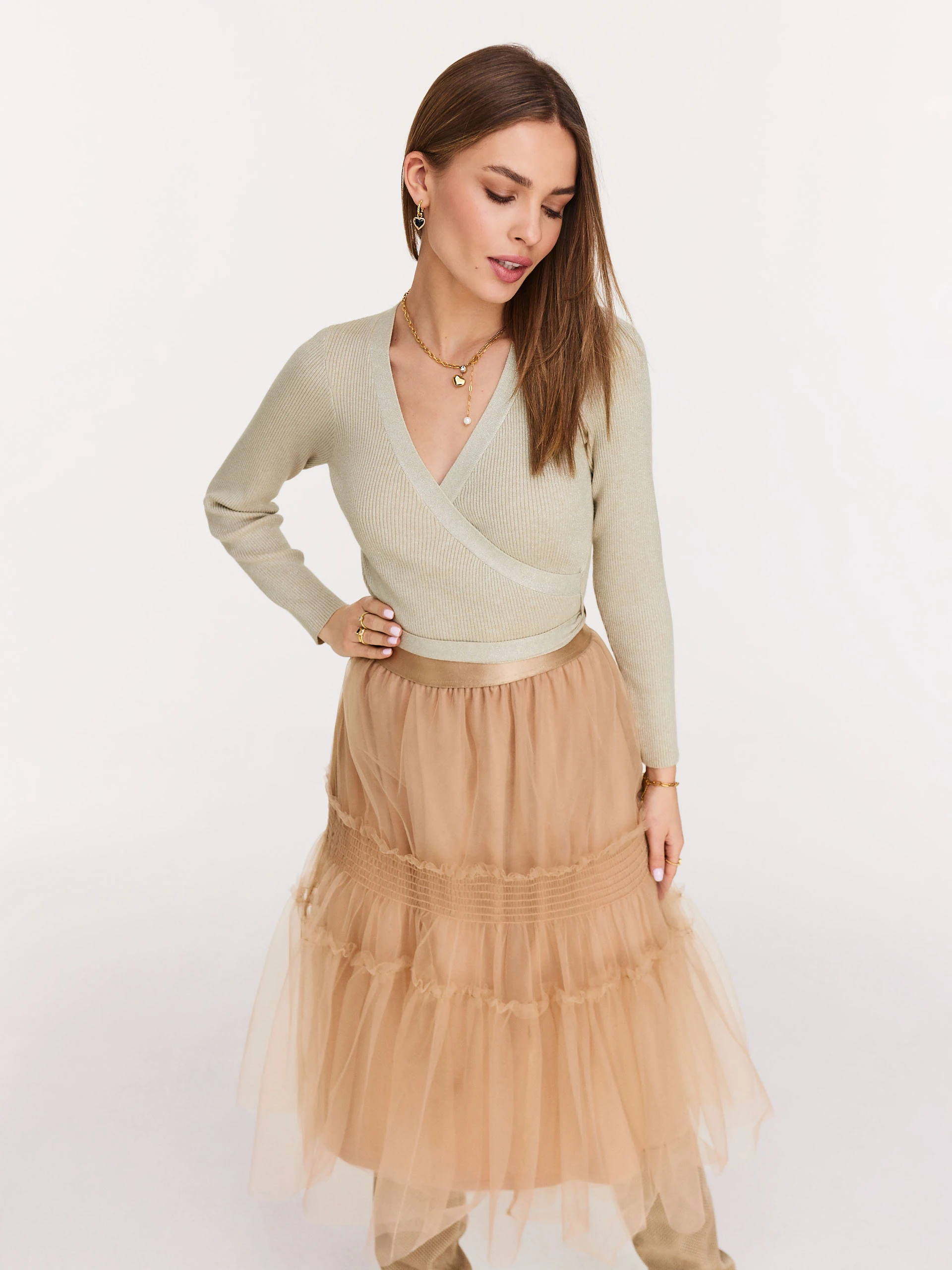 Knee-length tulle skirt with ruffles
