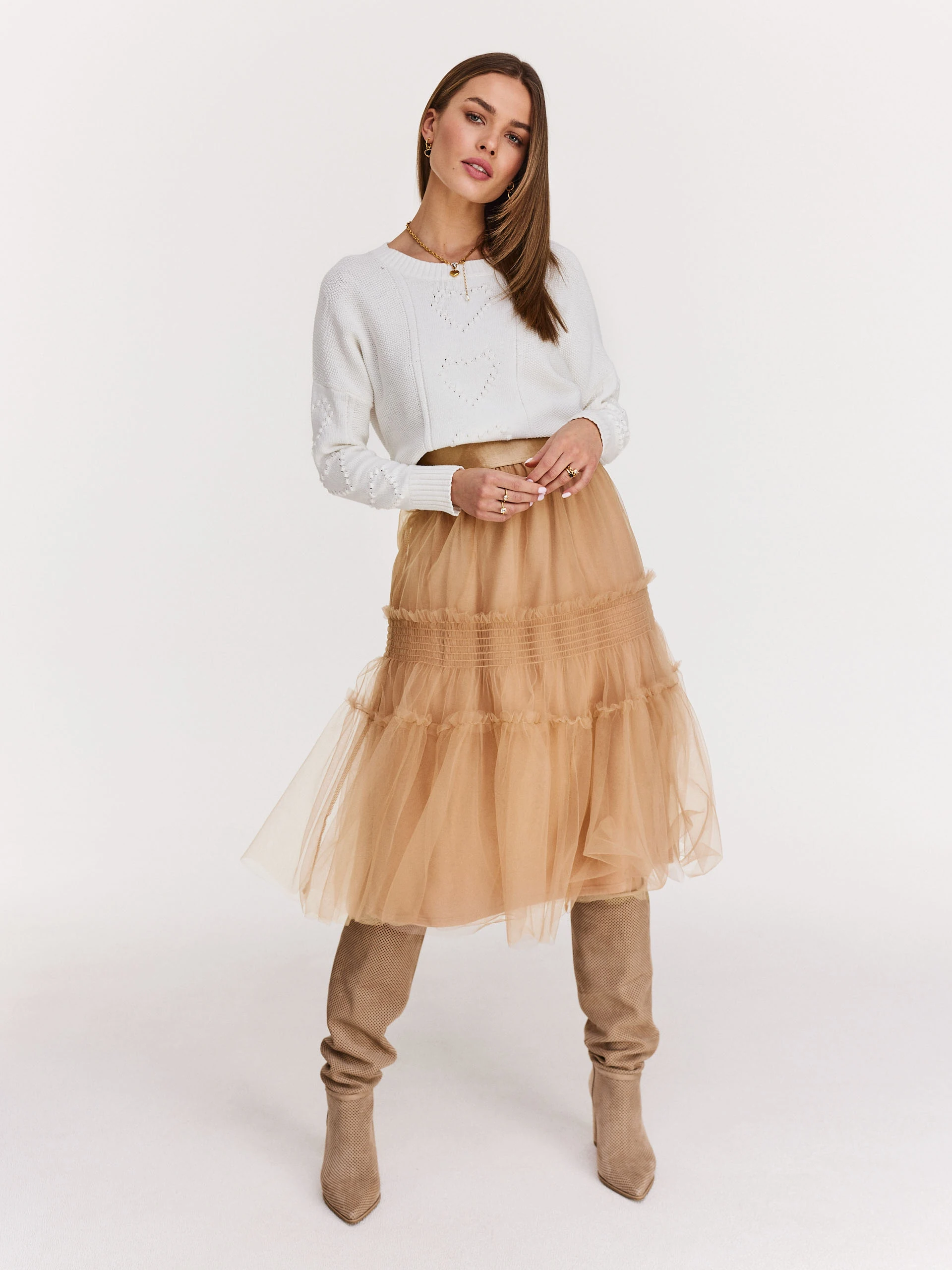 Knee-length tulle skirt with ruffles