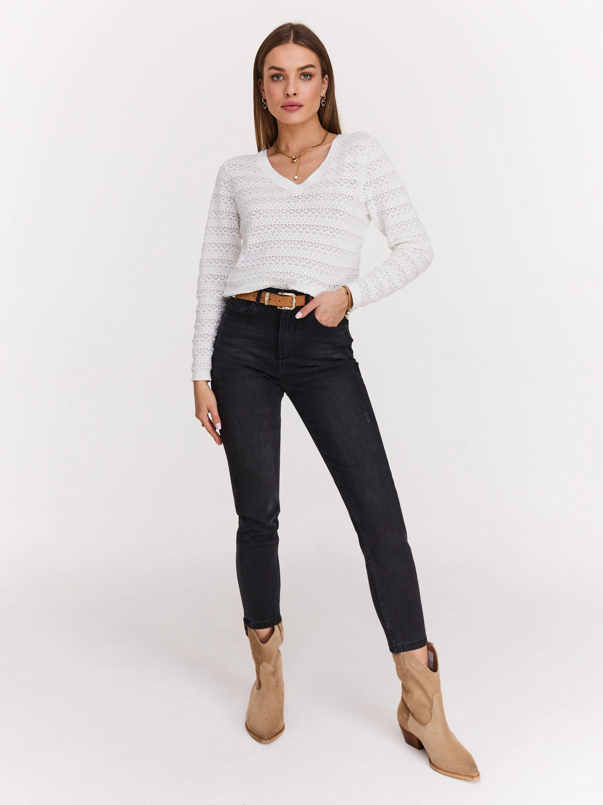 Openwork white sweater with V neckline