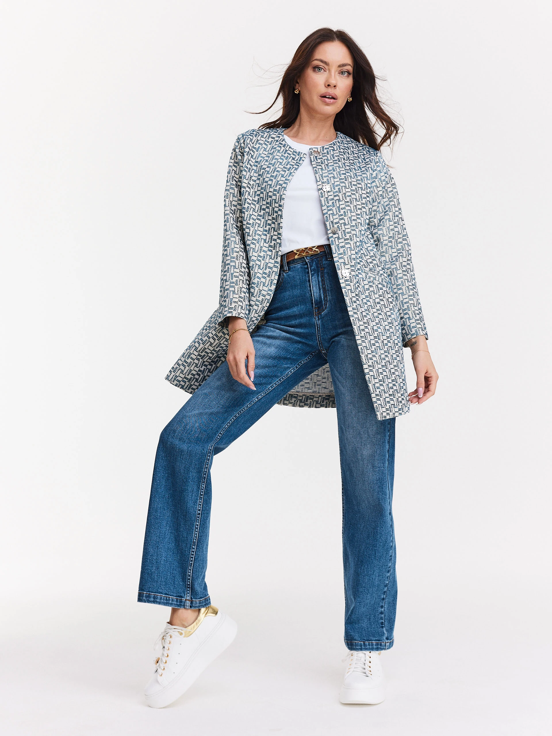 Simple long jacket with geometric pattern
