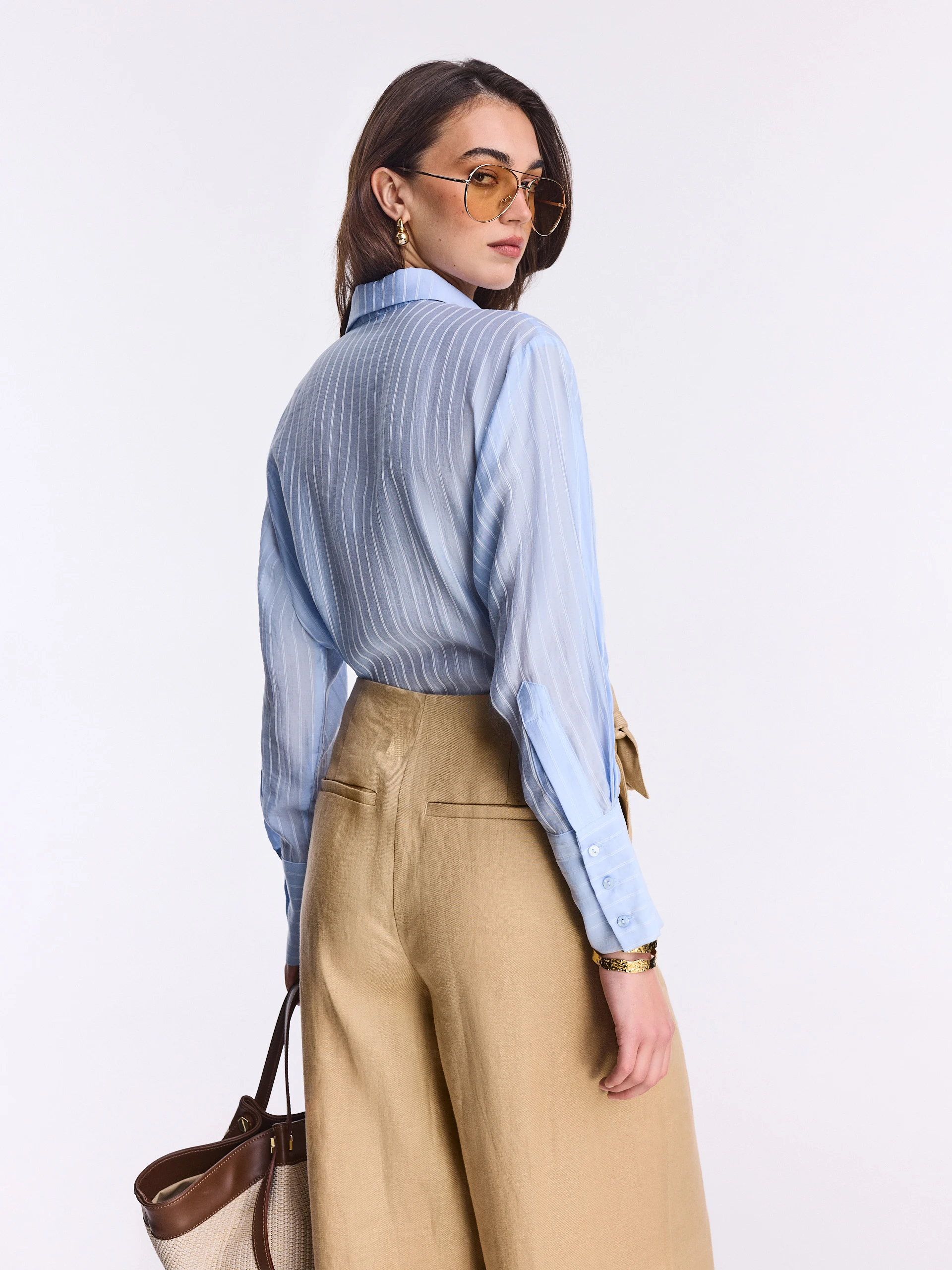 Light blue ribbed collared shirt