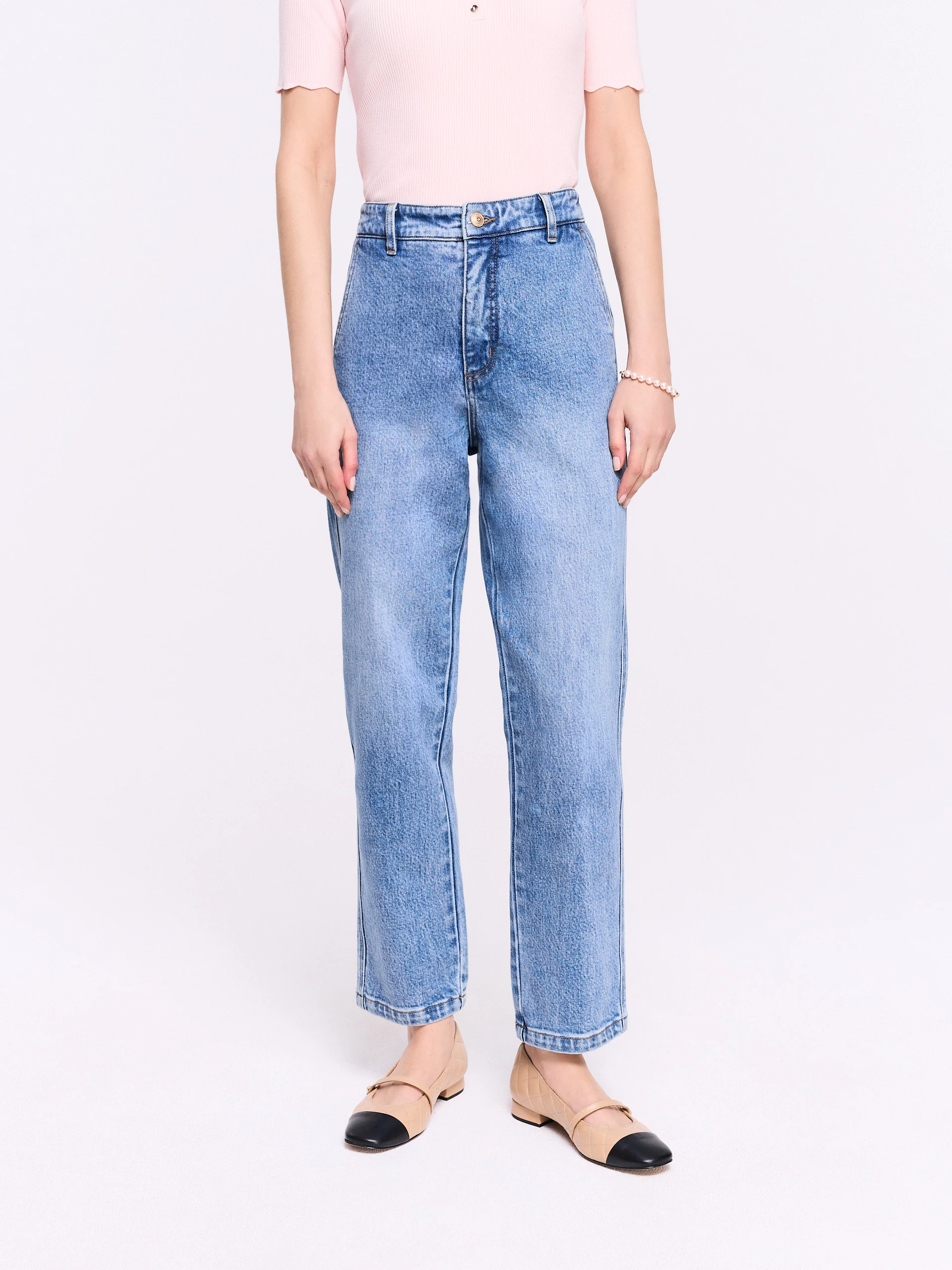 Blue distressed jeans