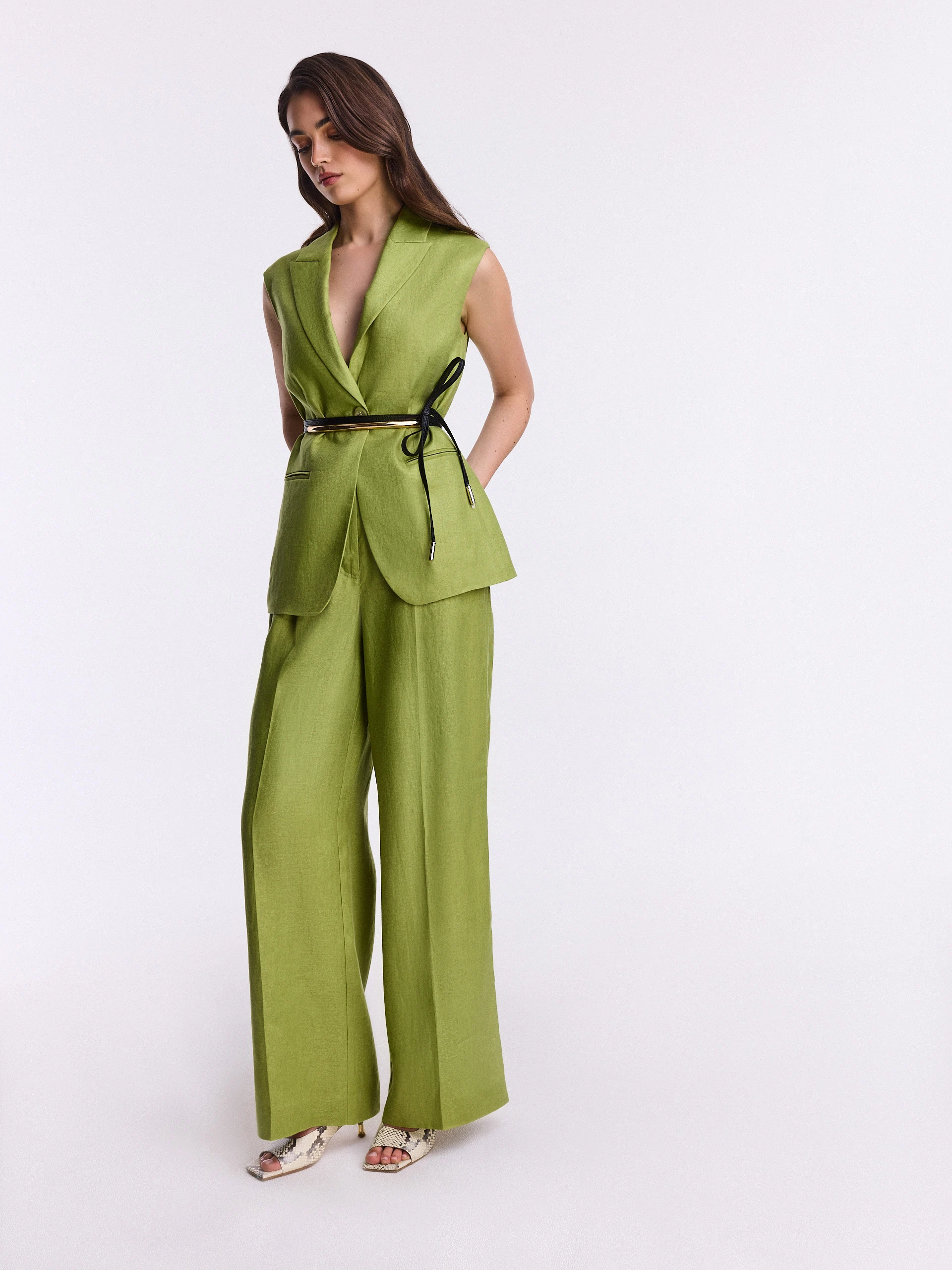 Eleganckie lniane spodnie w zielonym kolorze