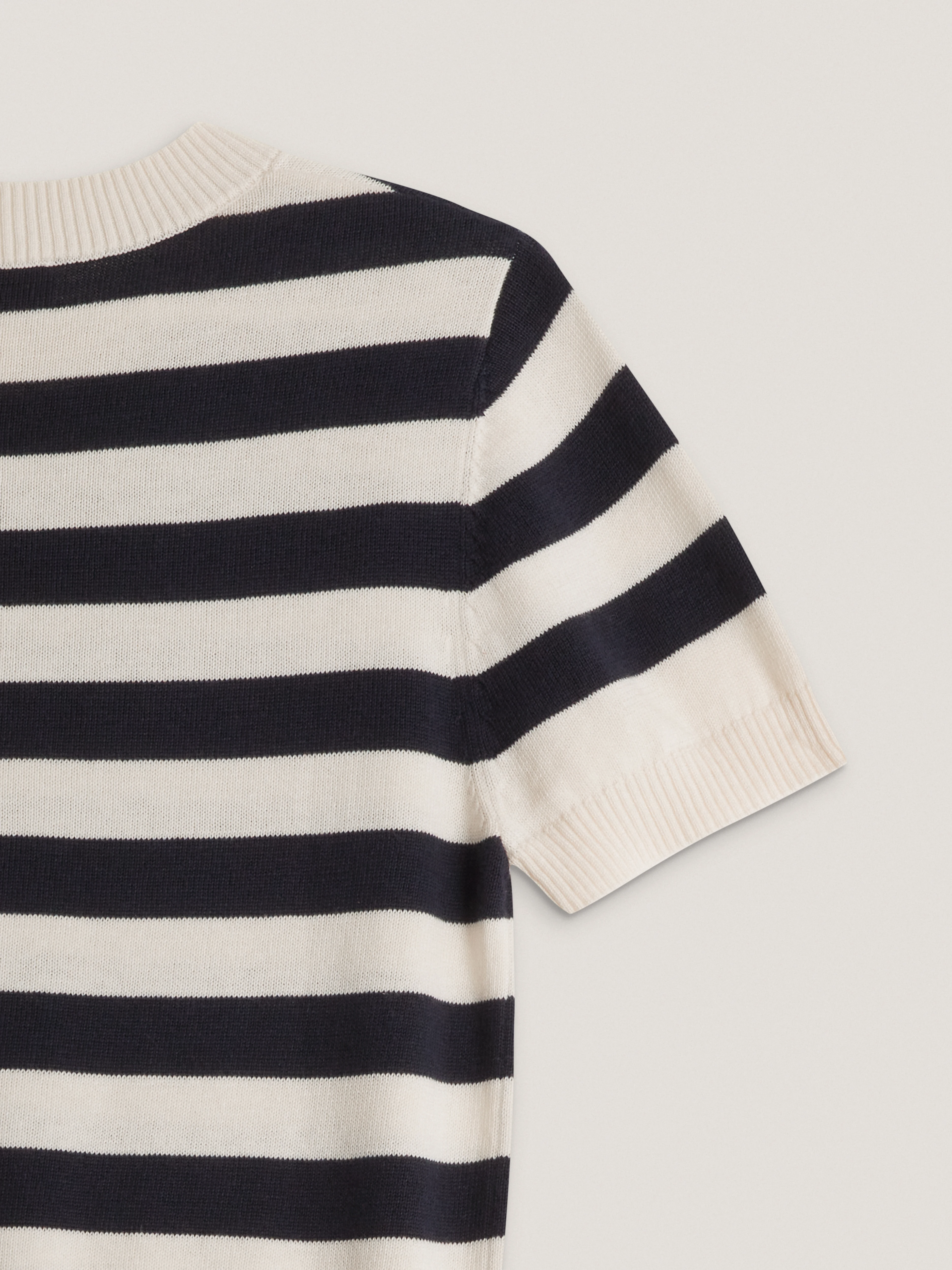 Striped sweater with a linen blend