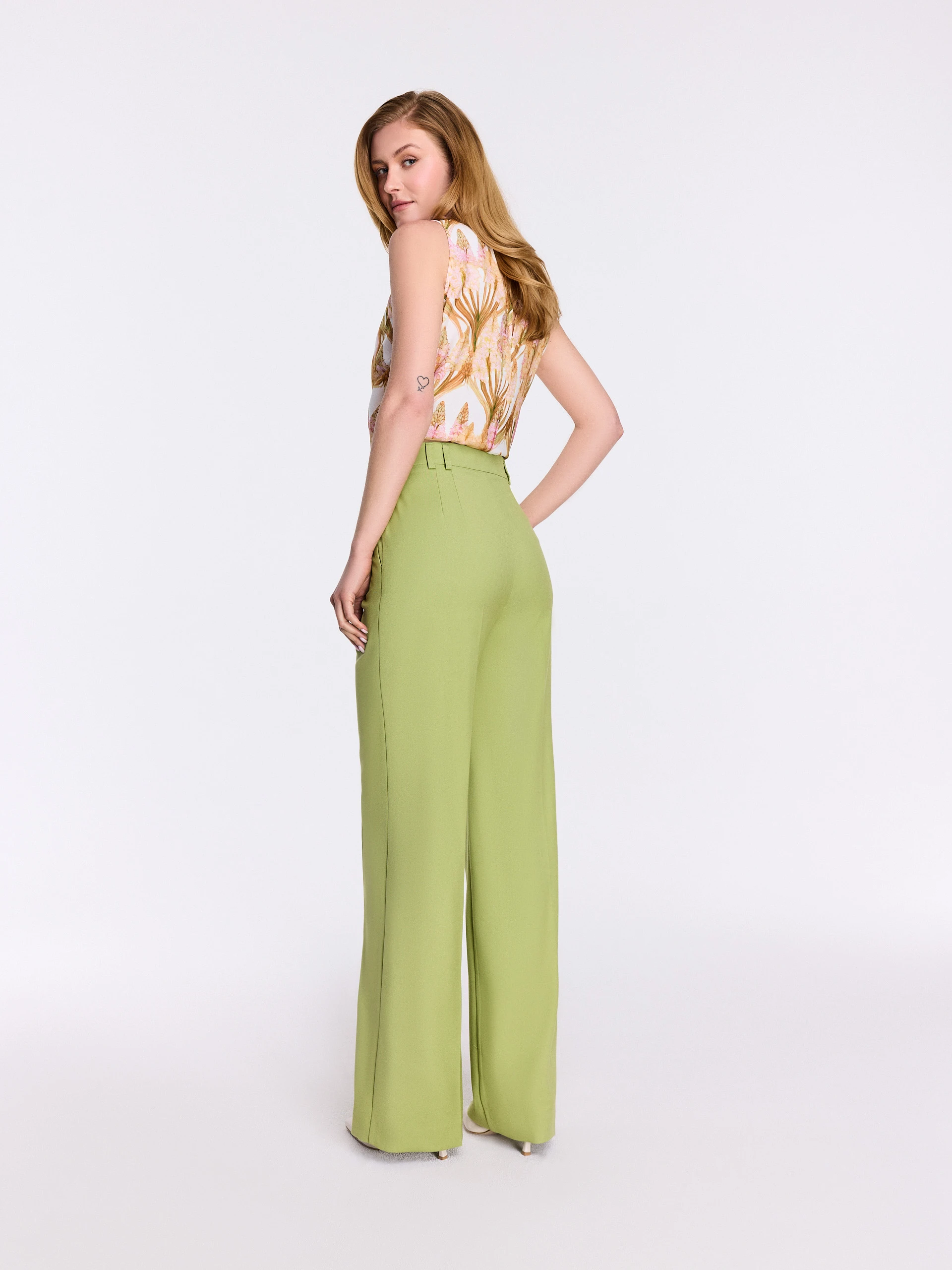 Green wide-leg pants