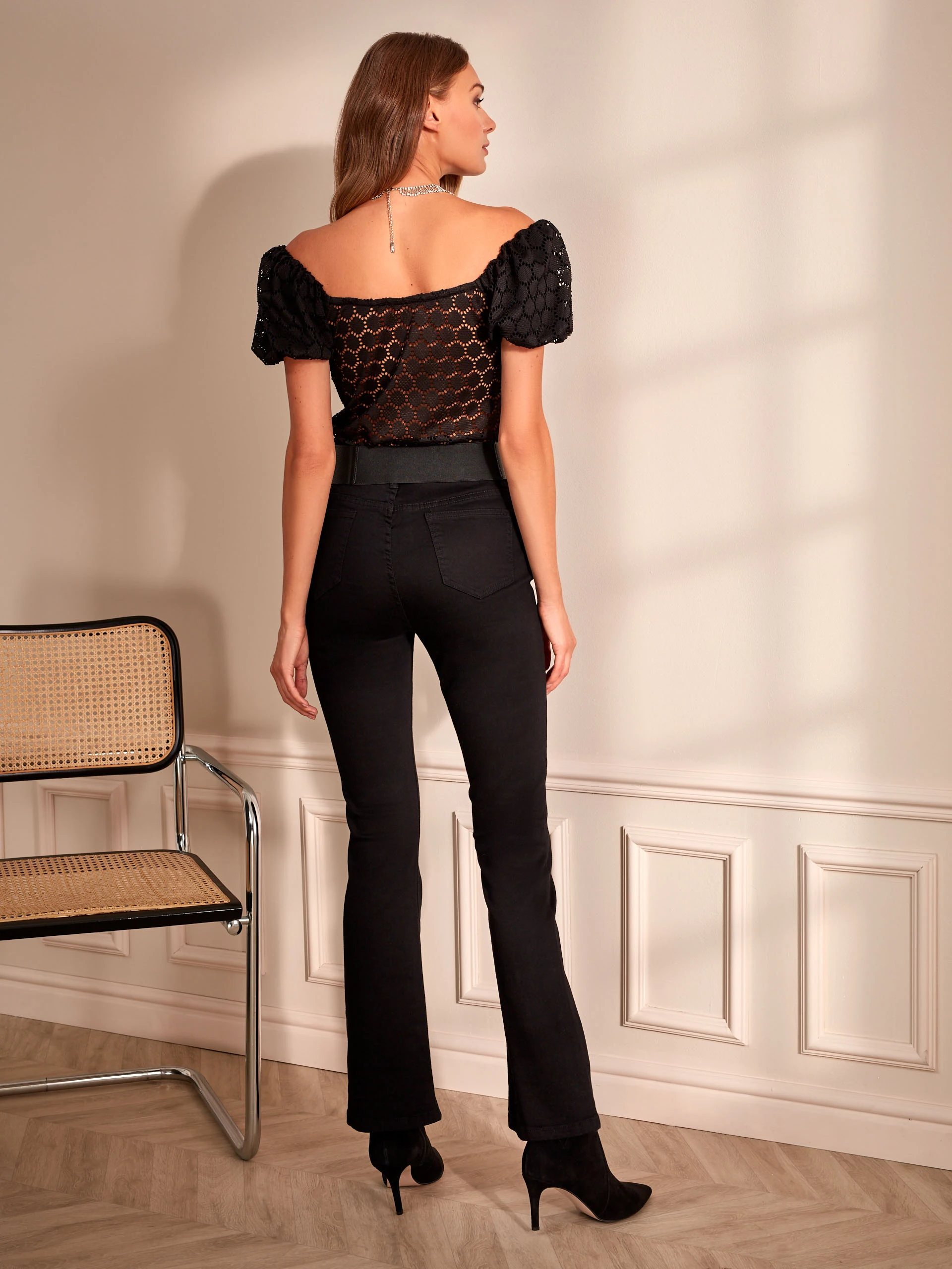 LACE BLOUSE