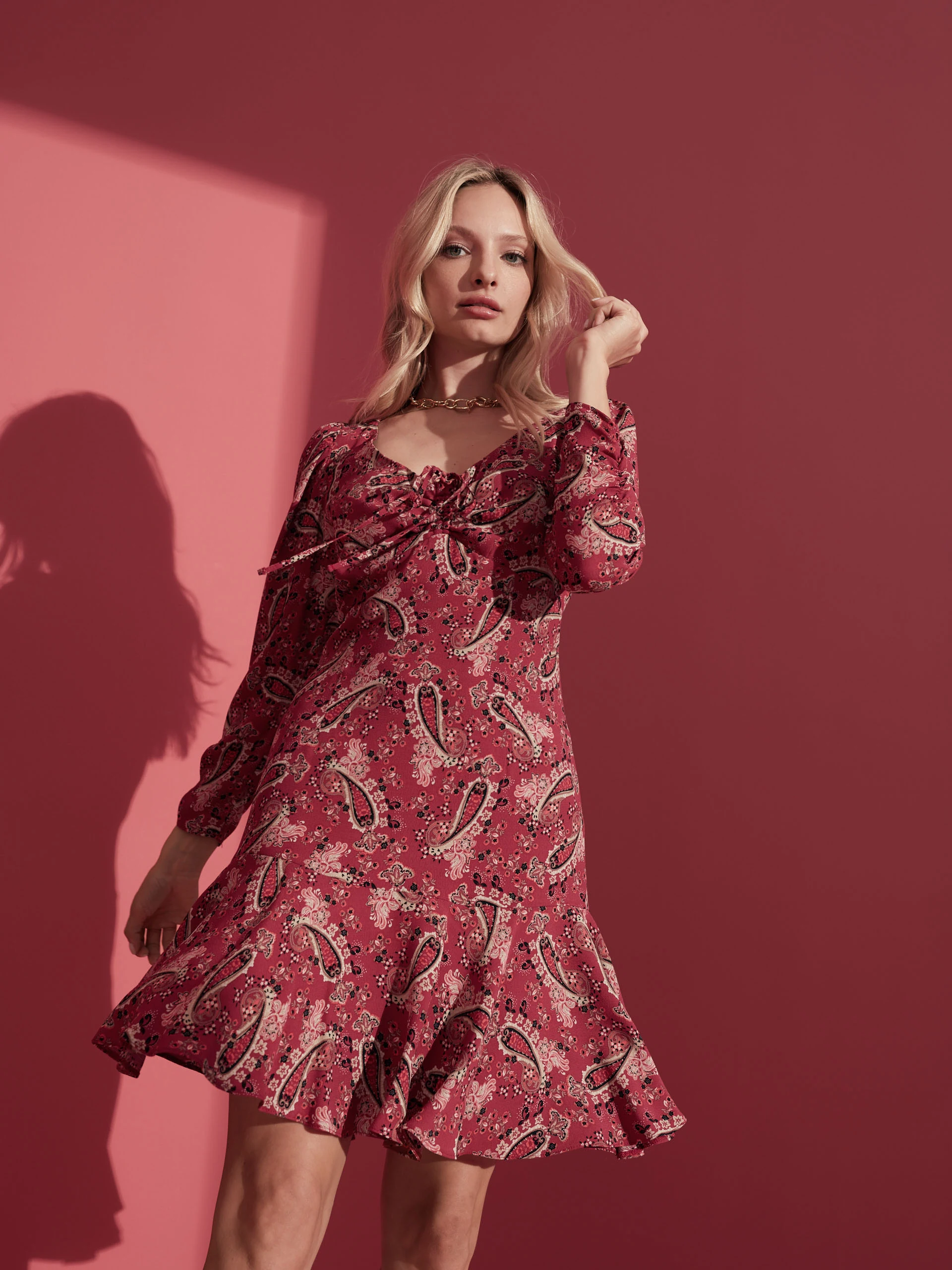 SHORT DRESS WITH PAISLEY PATTERN