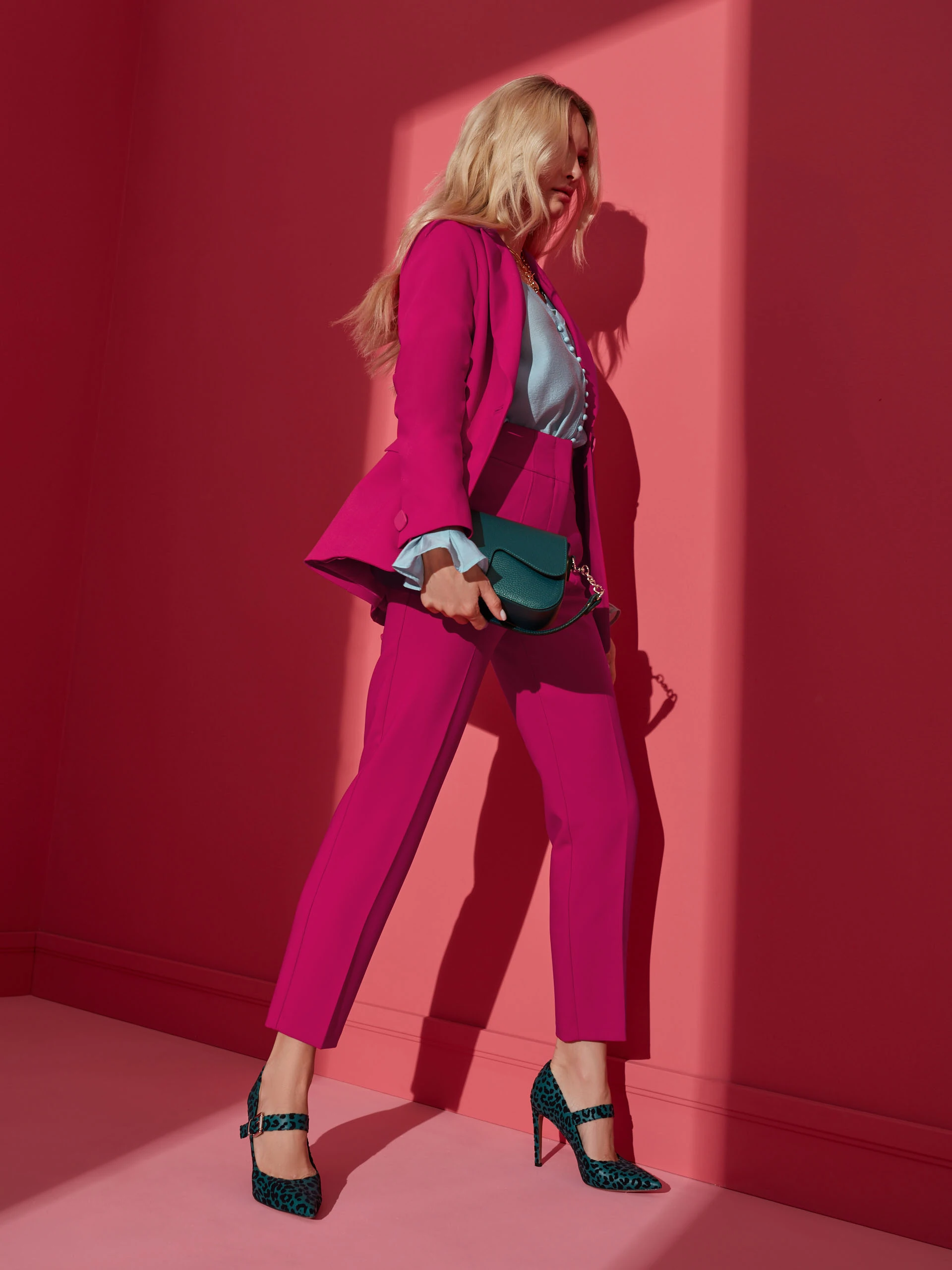 PINK PANTS
