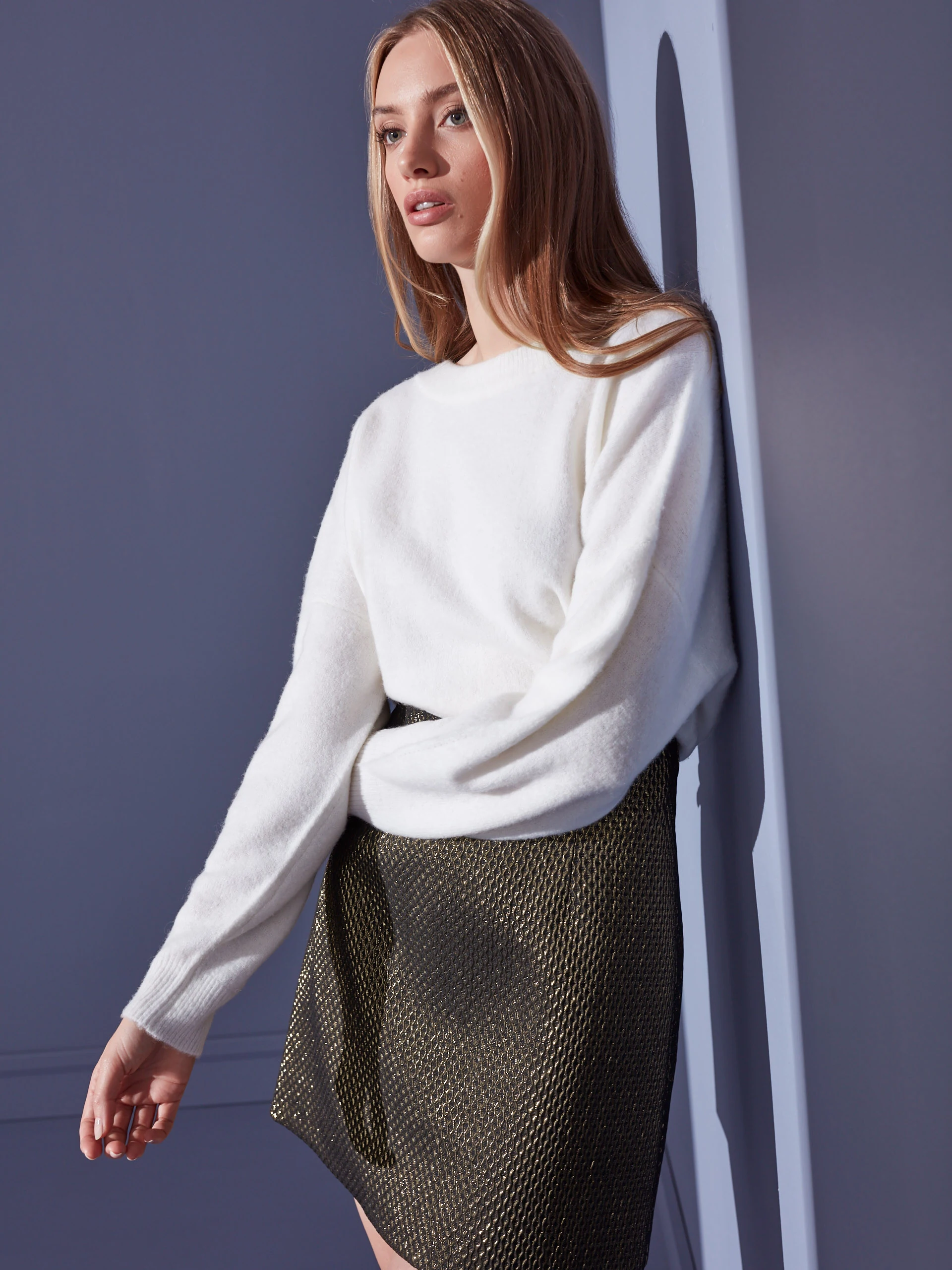 GOLD SHORT SKIRT