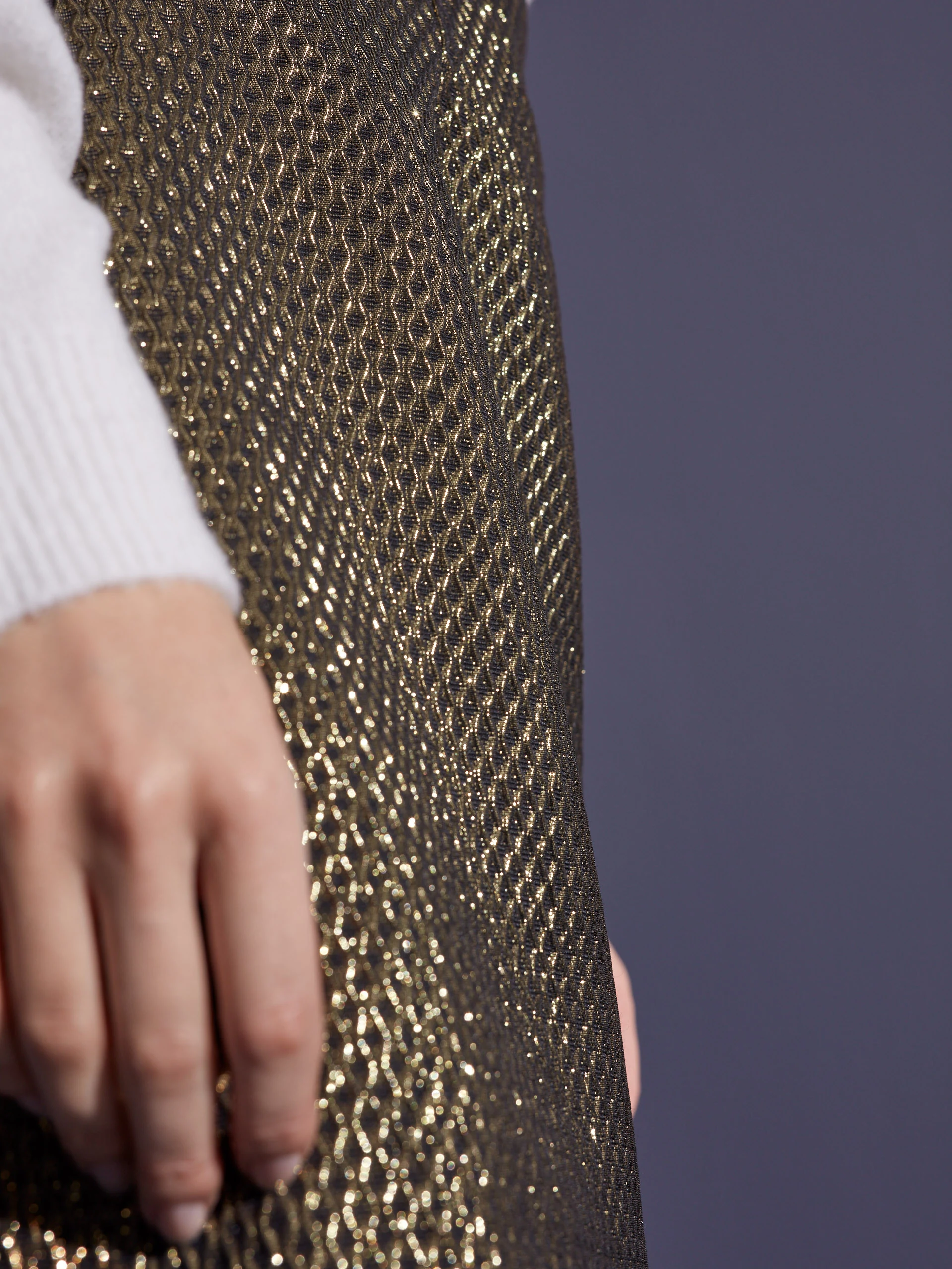 GOLD SHORT SKIRT