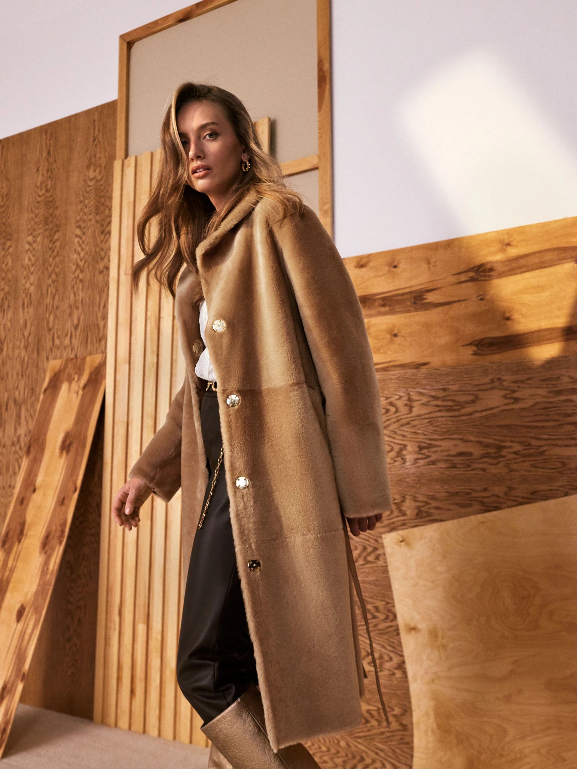 Luxurious sheepskin coat made of natural leather