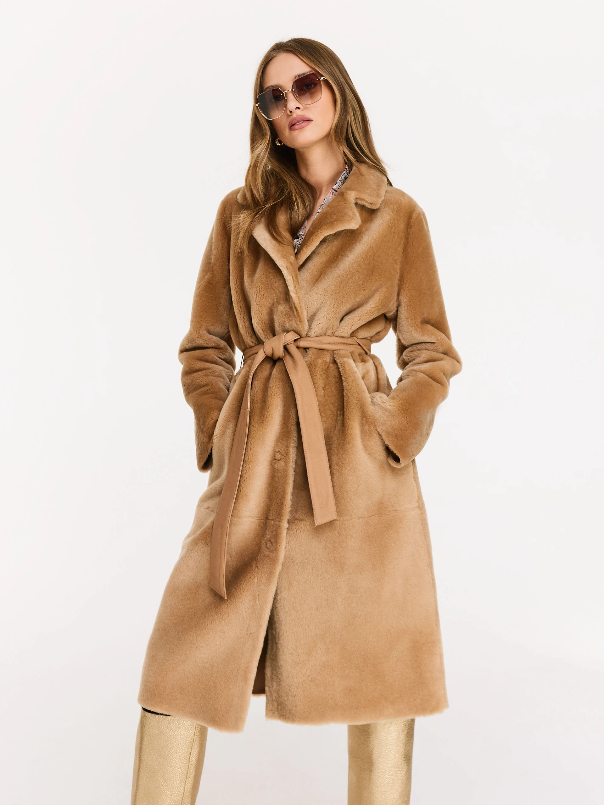 Luxurious sheepskin coat made of natural leather