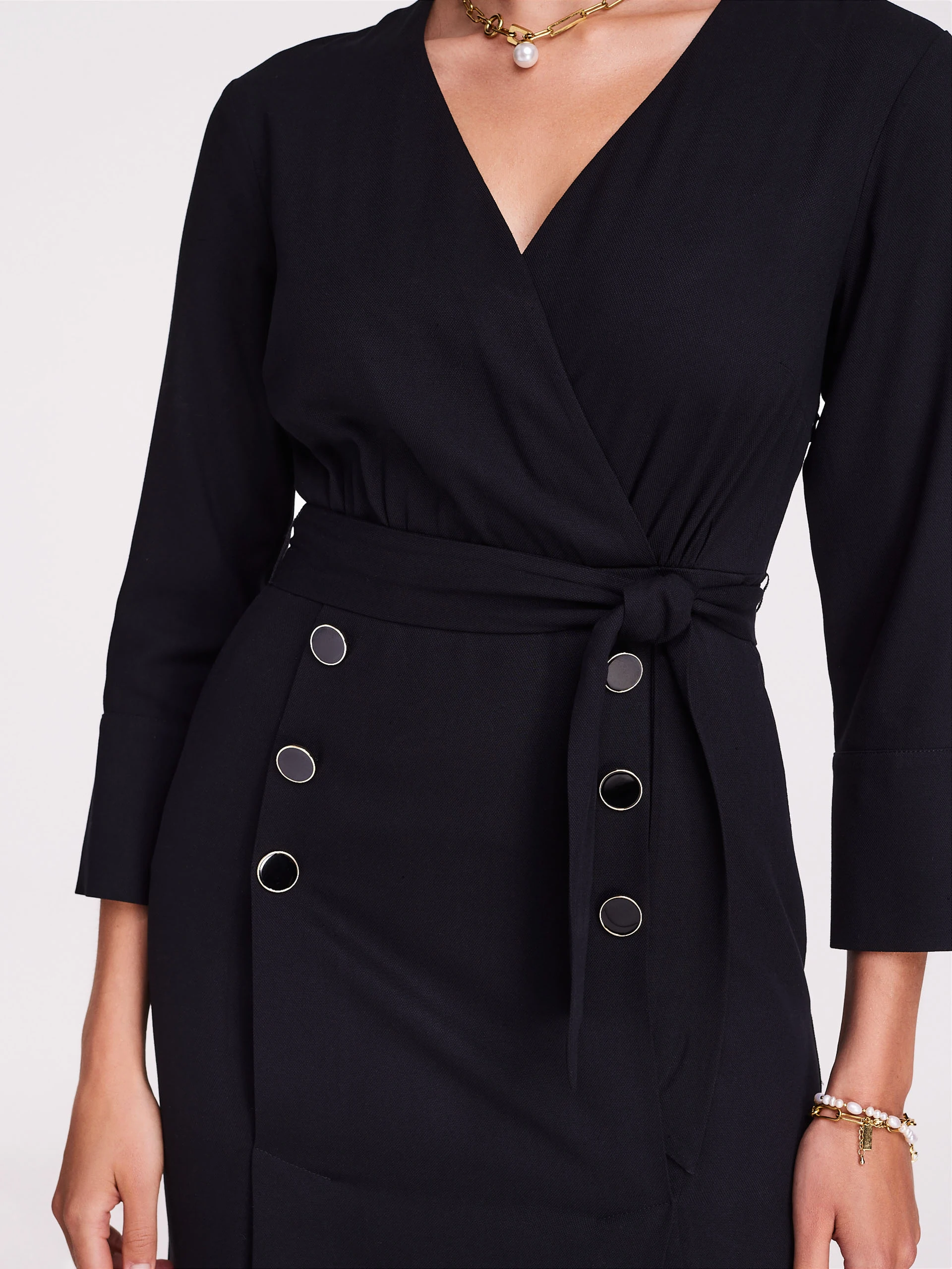 Fitted black viscose dress