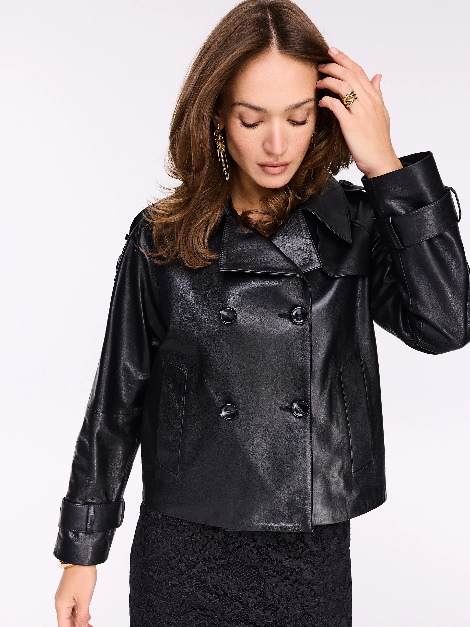 Black leather jacket with double-breasted fastening