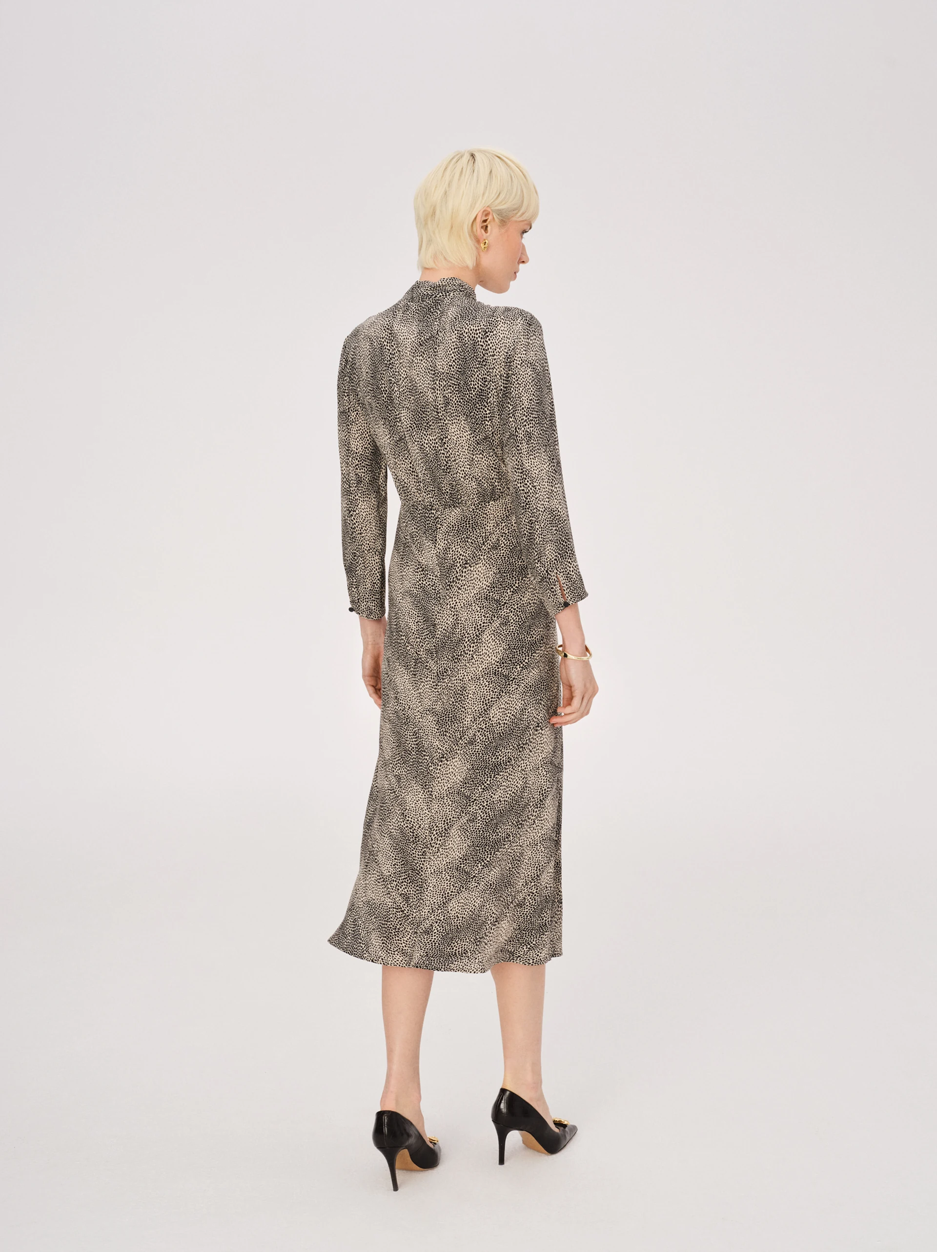 Viscose and bamboo dress with a tie at the neck