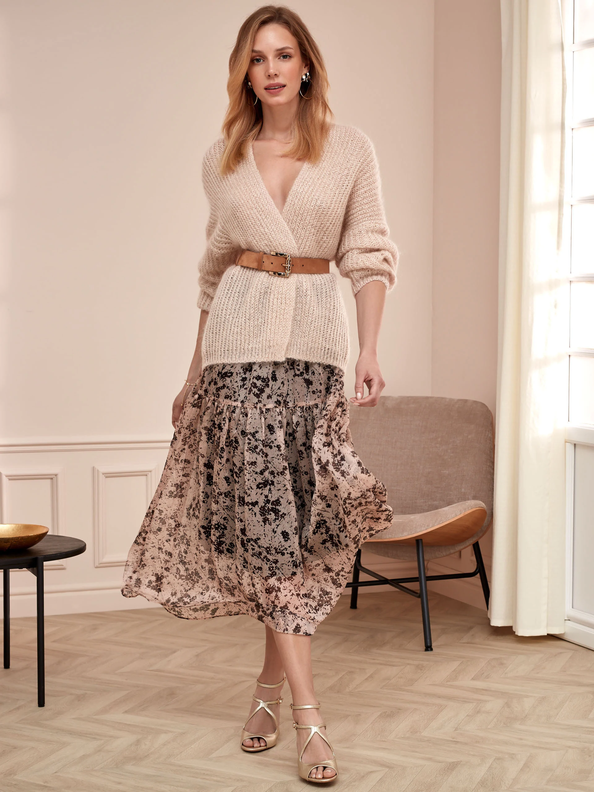 OVER-THE-KNEE SKIRT IN PEACH COLOR