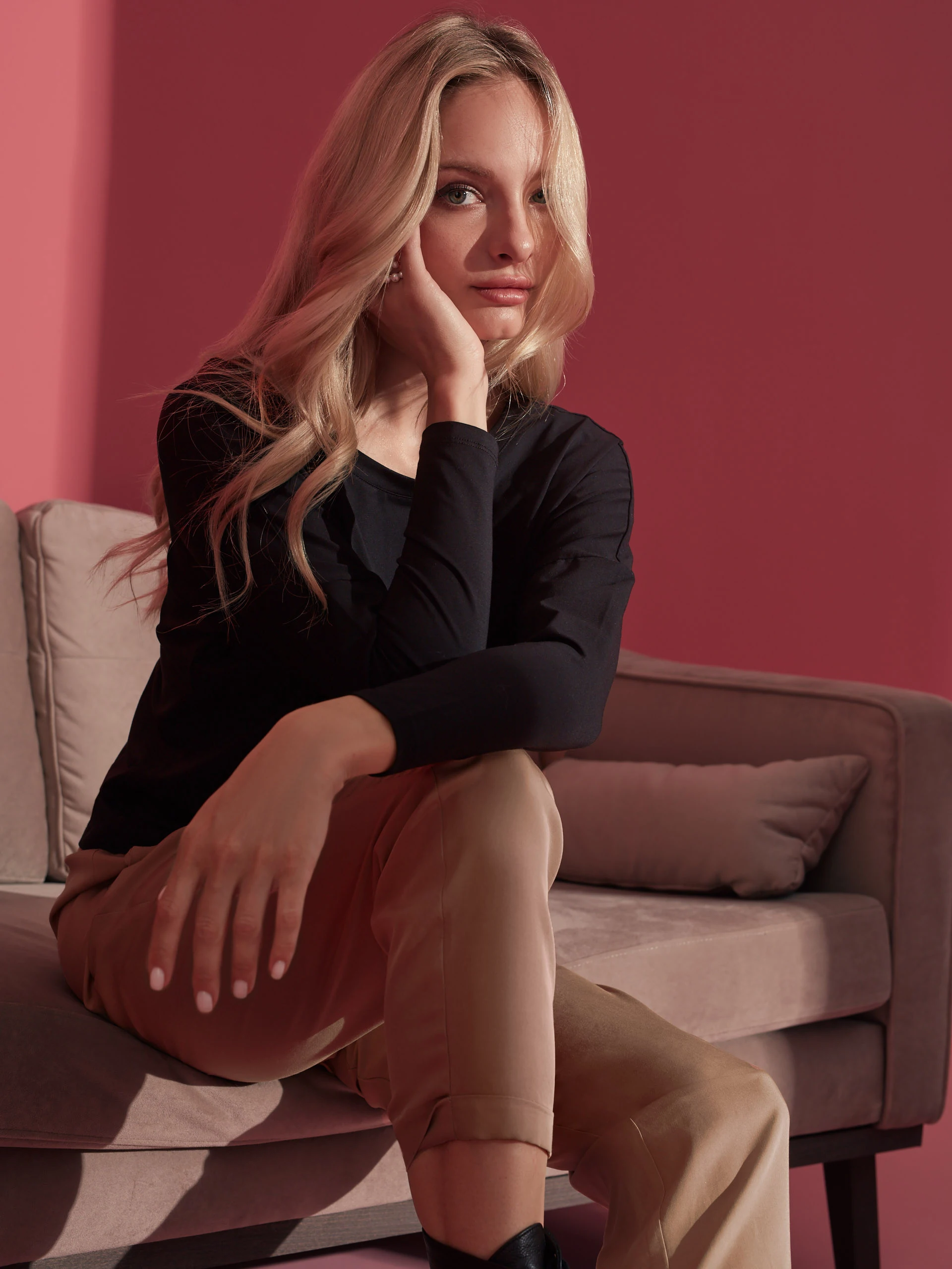 BLACK LONG SLEEVE BLOUSE