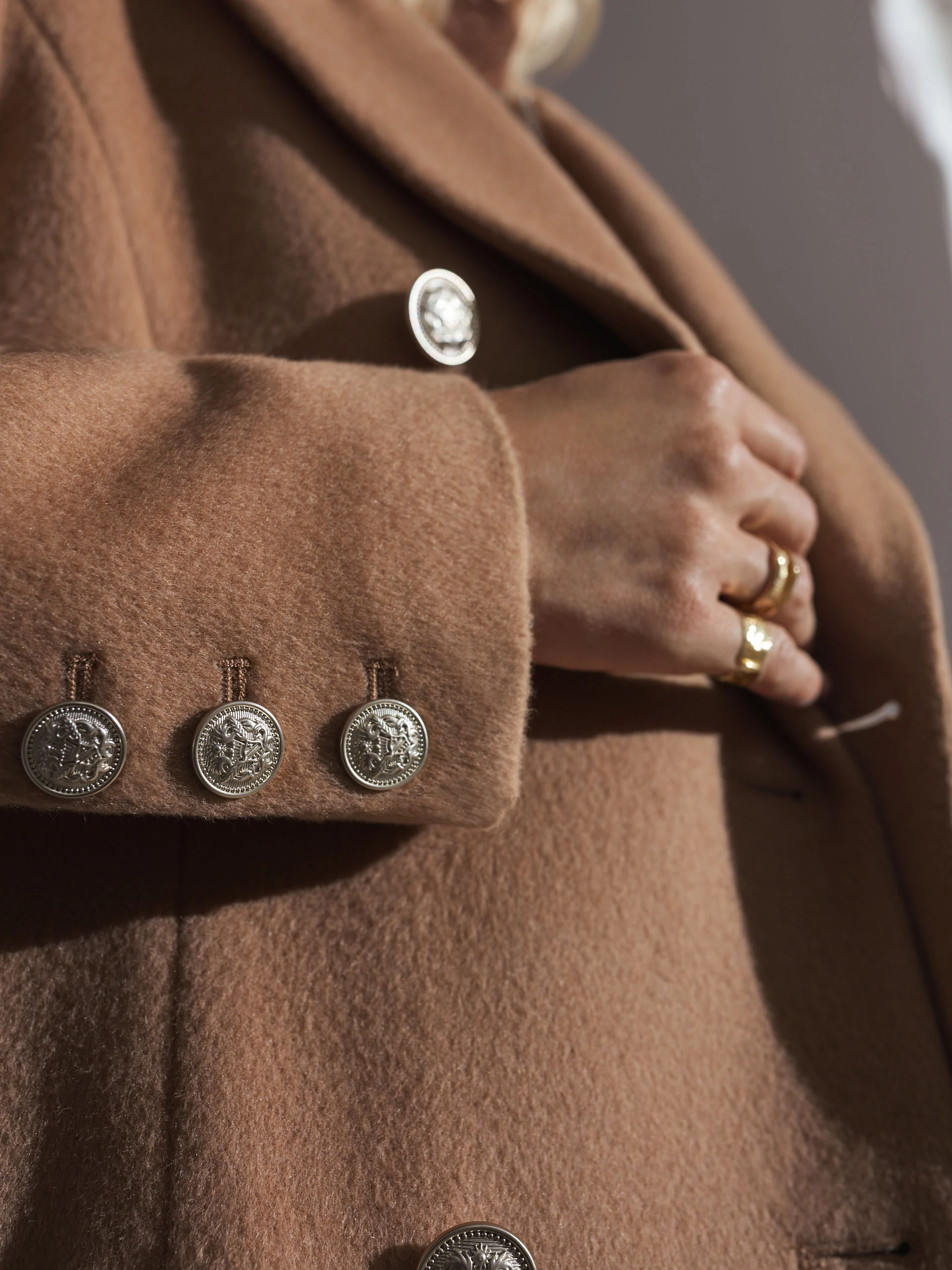 CAMEL DOUBLE-BREASTED COAT