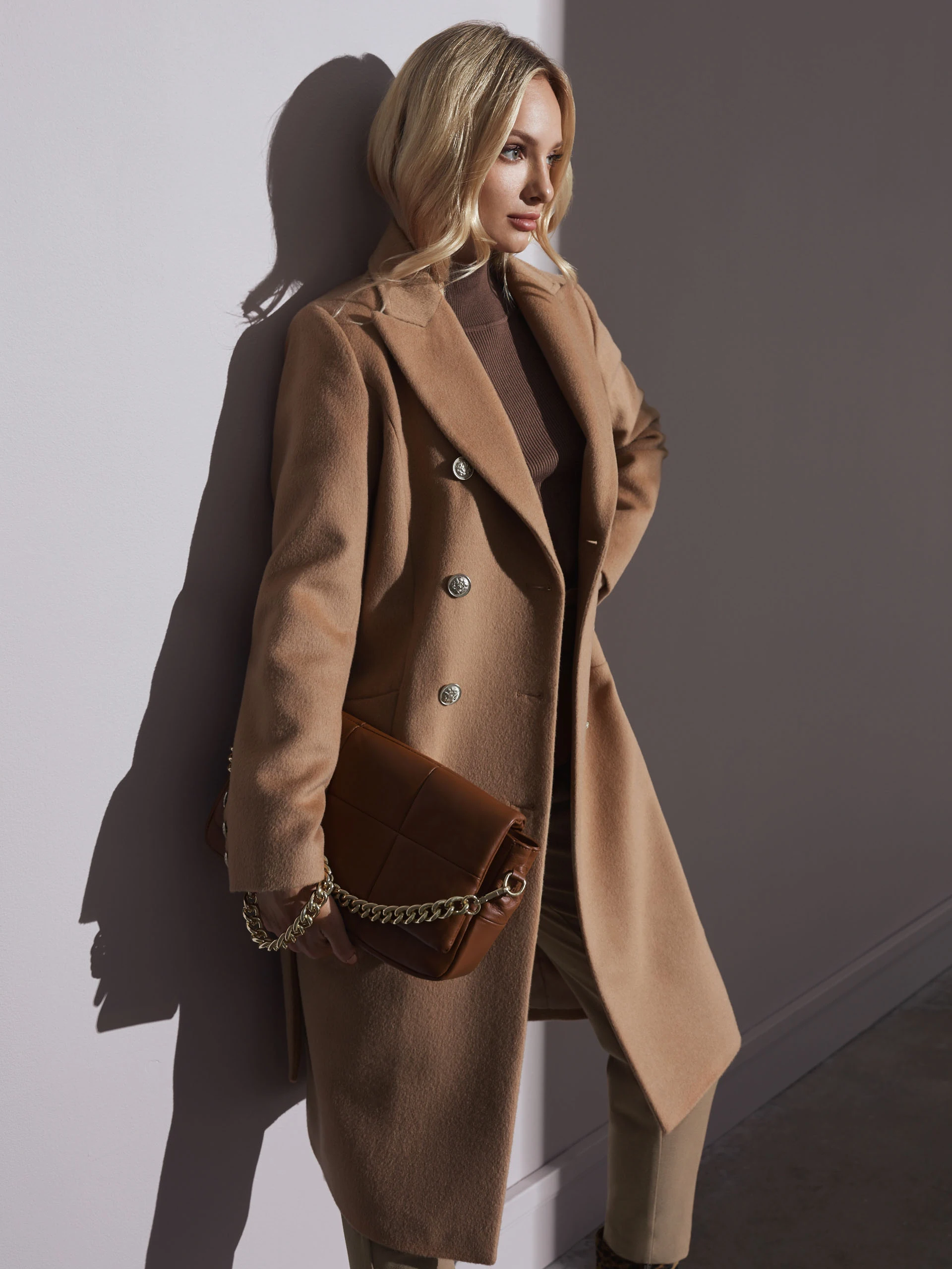 CAMEL DOUBLE-BREASTED COAT