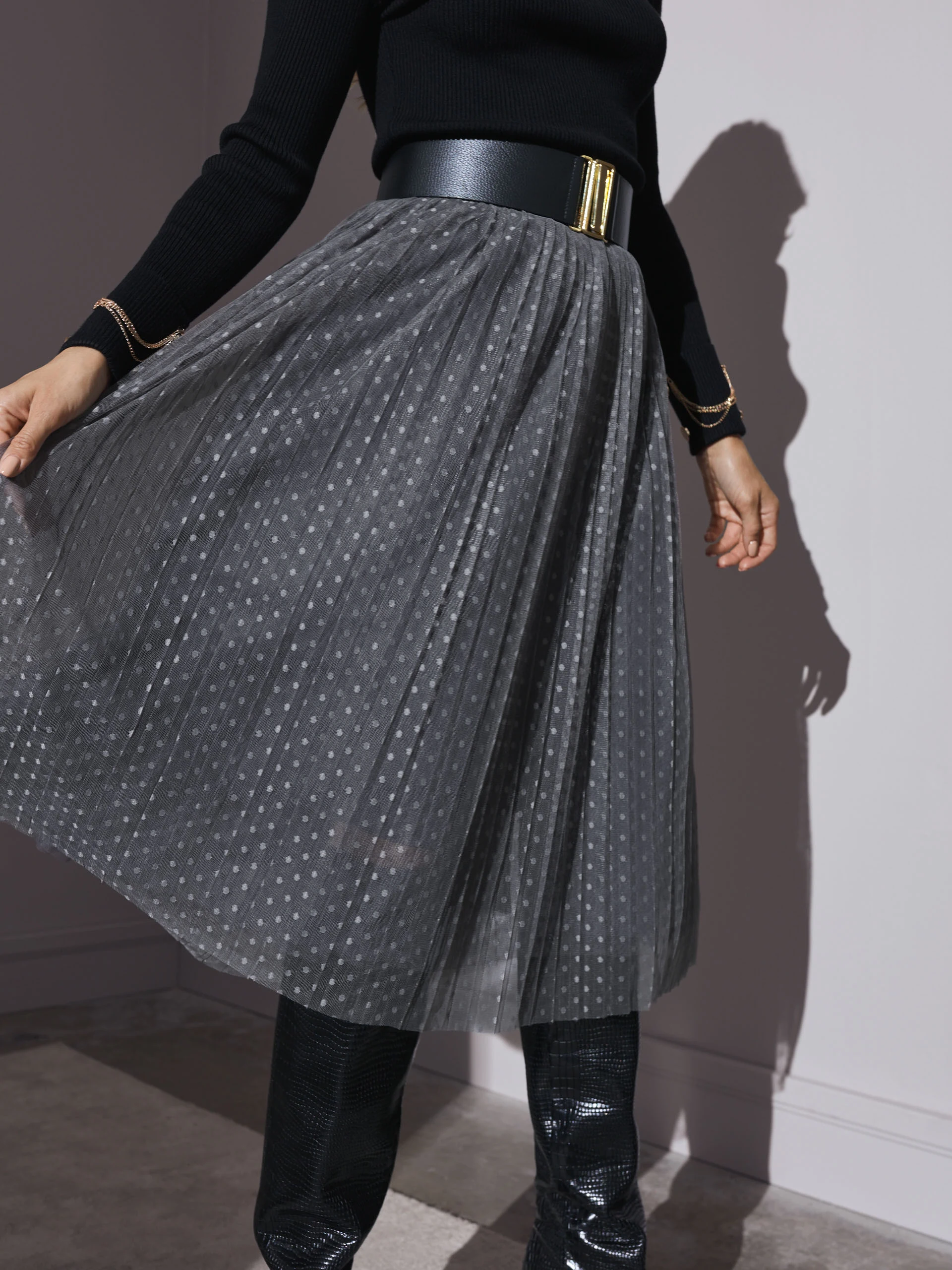 GRAY TULLE SKIRT
