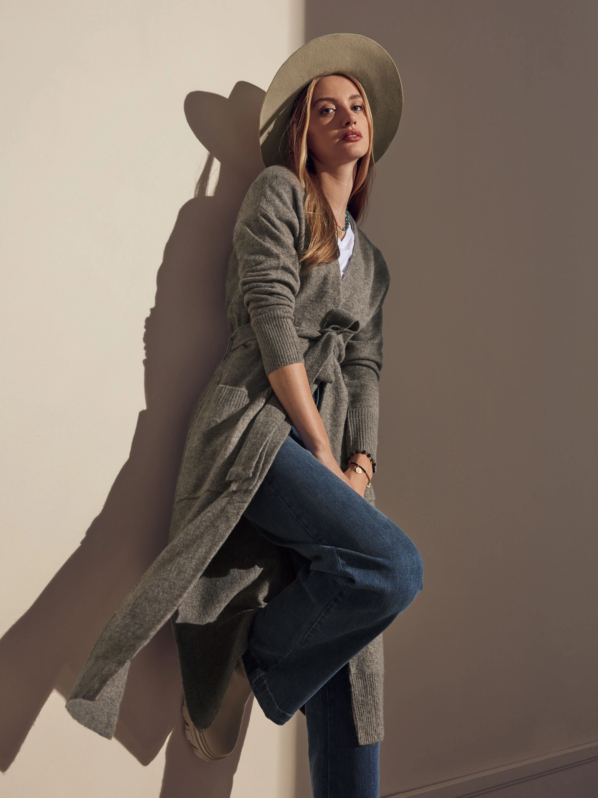 LONG TIED CARDIGAN
