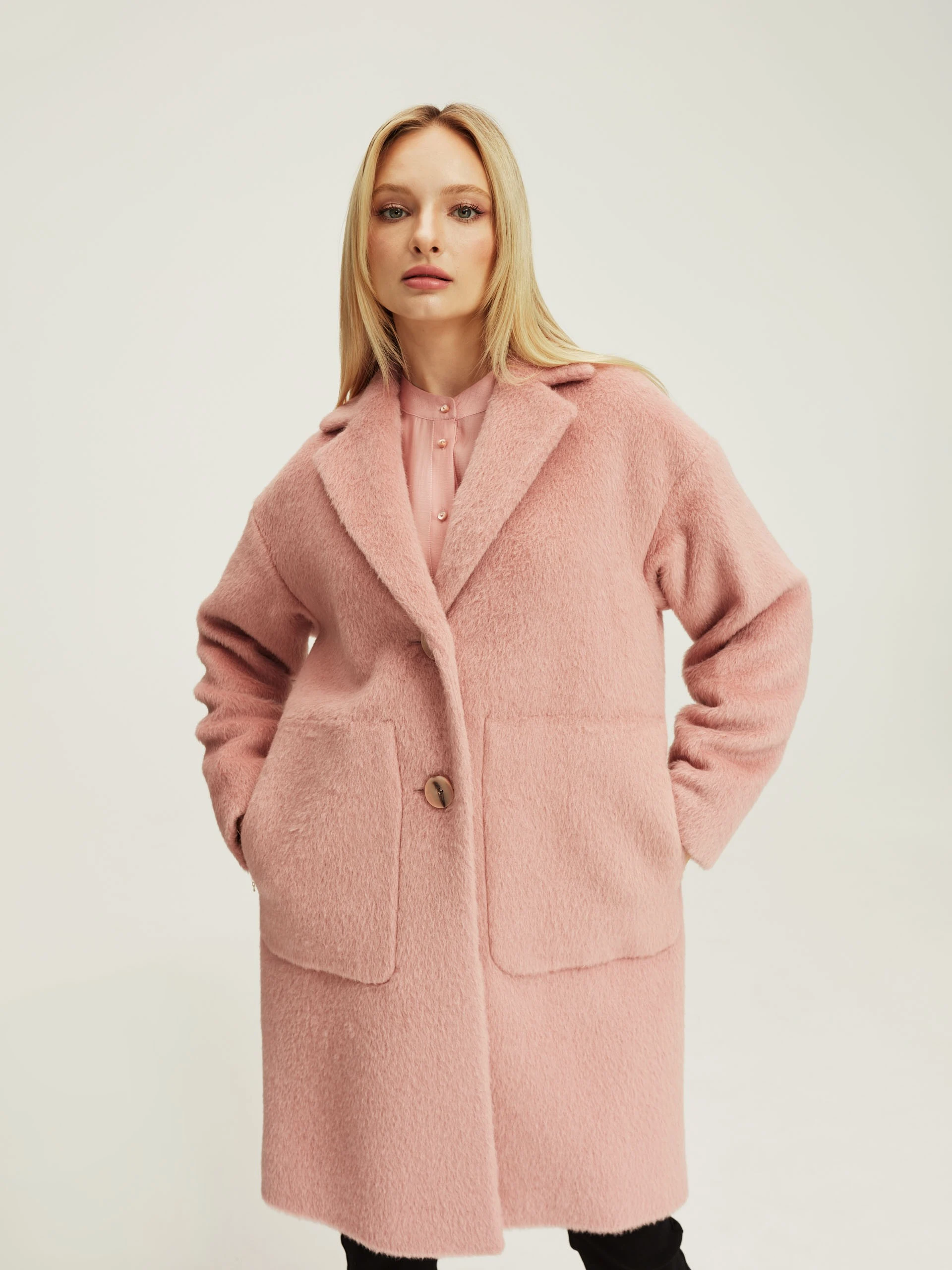 Pink wool and alpaca coat