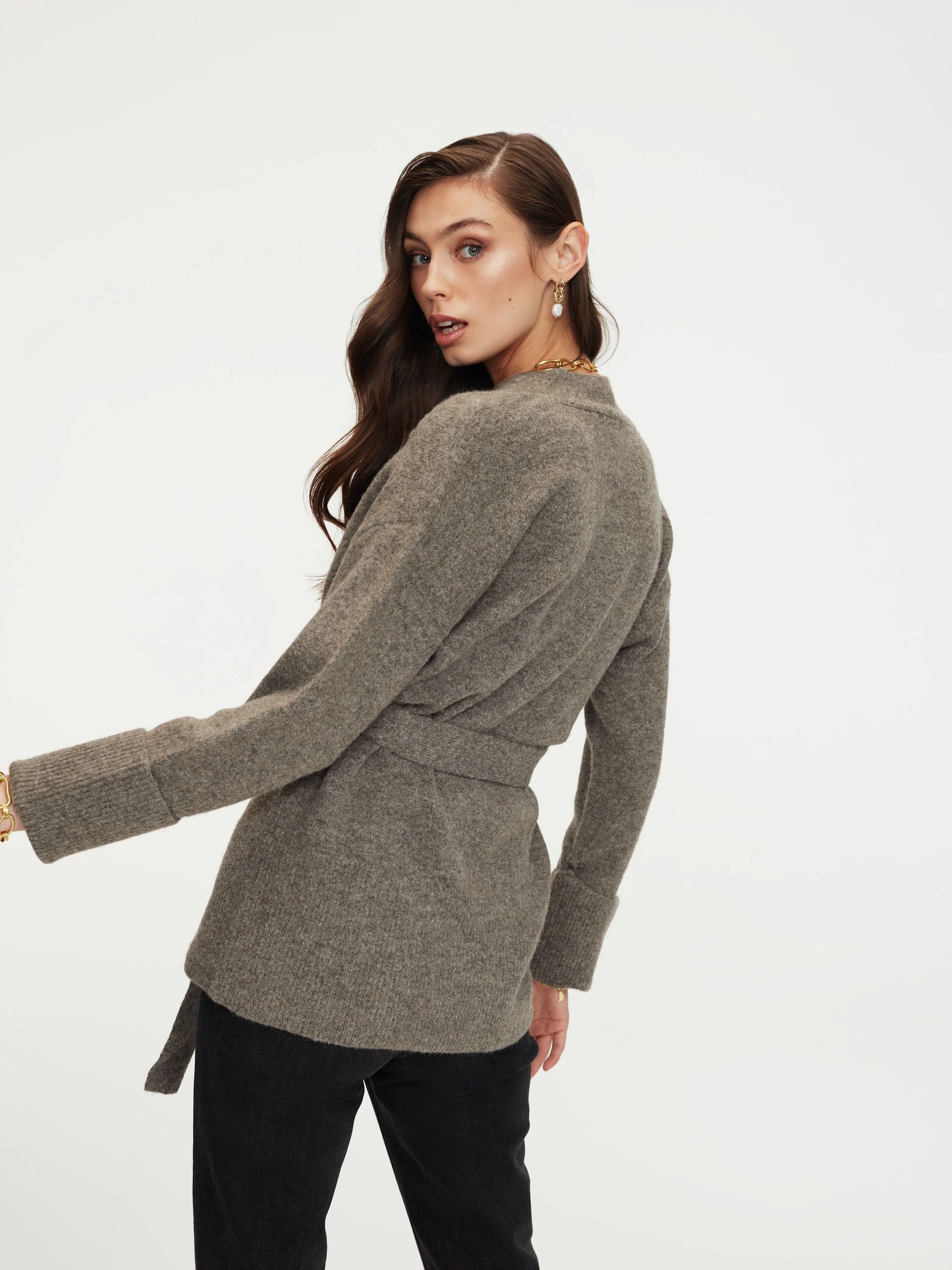 Brown sweater with waist tie