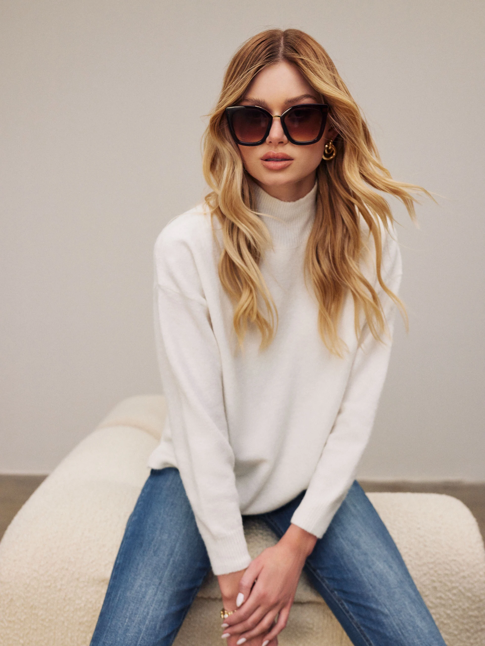 Loose white turtleneck with wool blend
