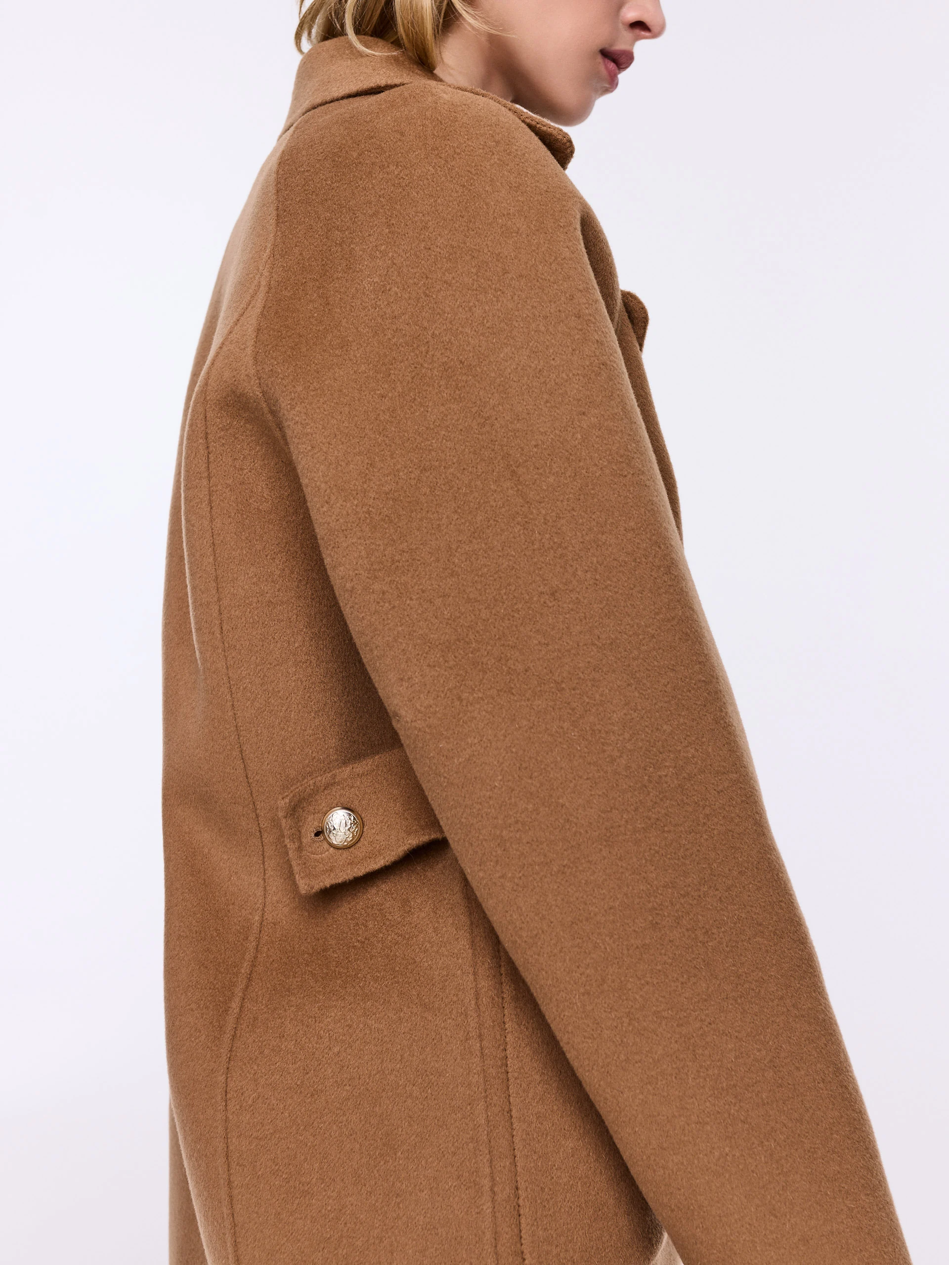 Short double-faced caramel wool coat