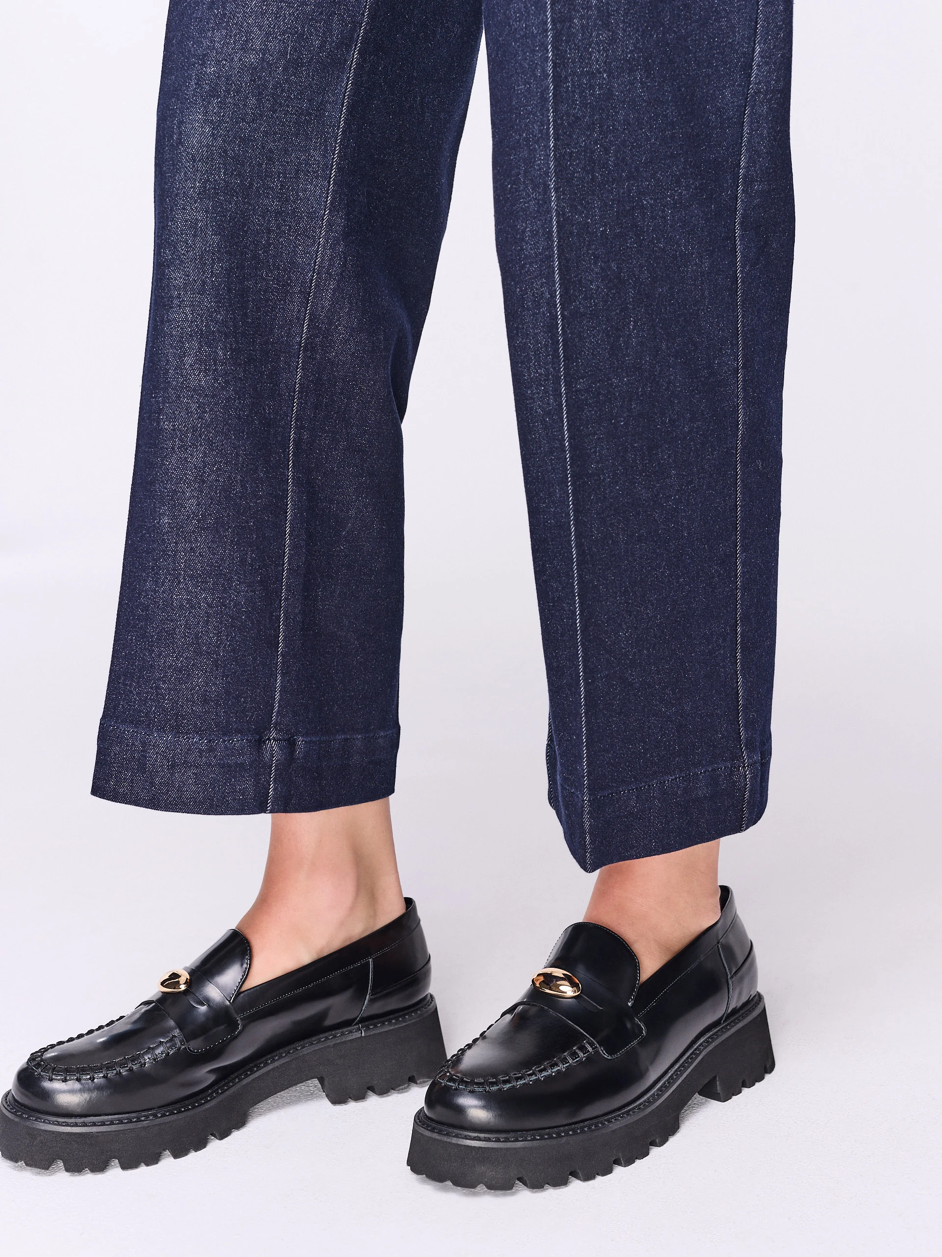 Navy blue high-waisted ⅞ jeans