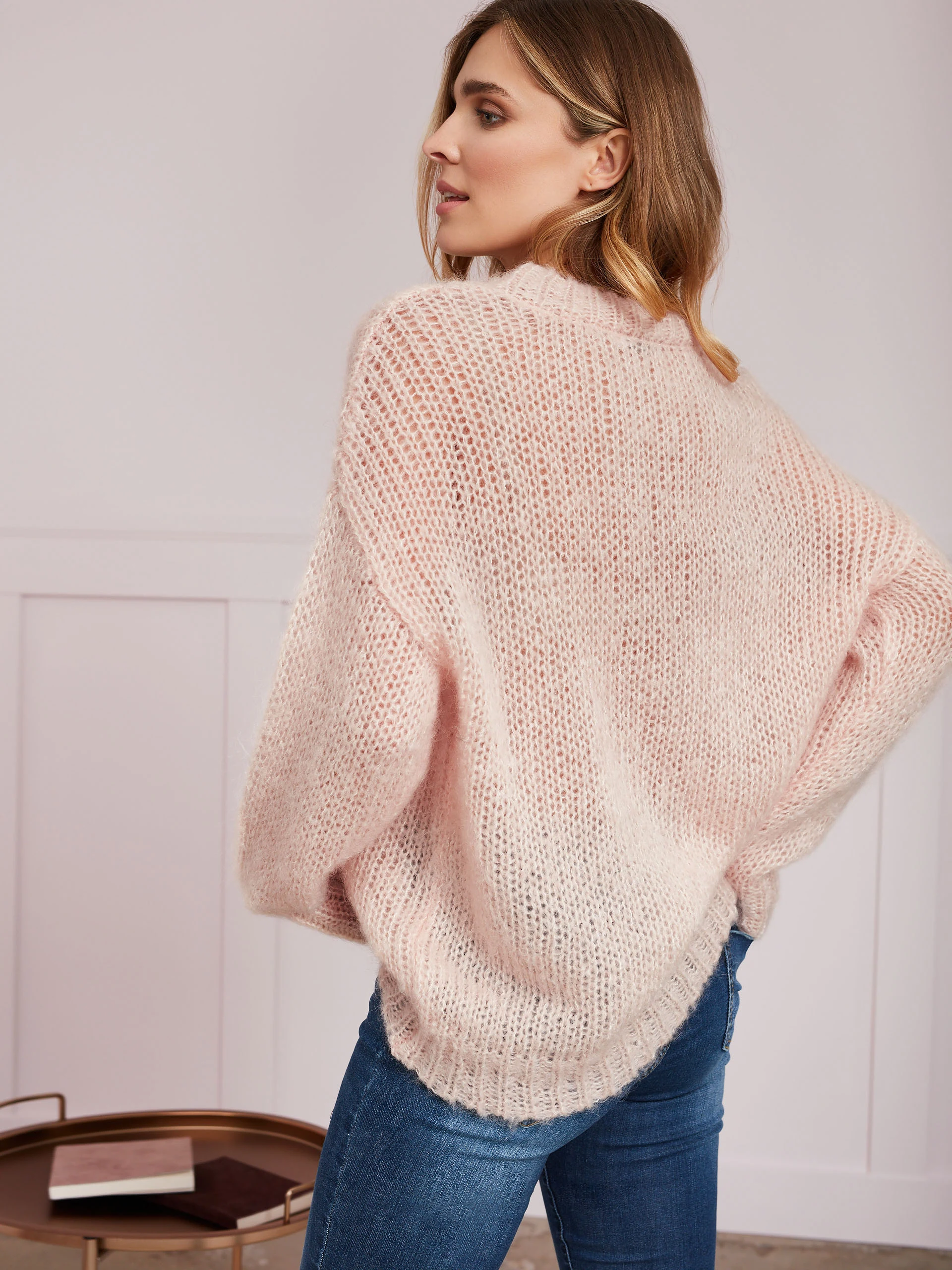 SWEATER WITH LOWERED SHOULDER LINE