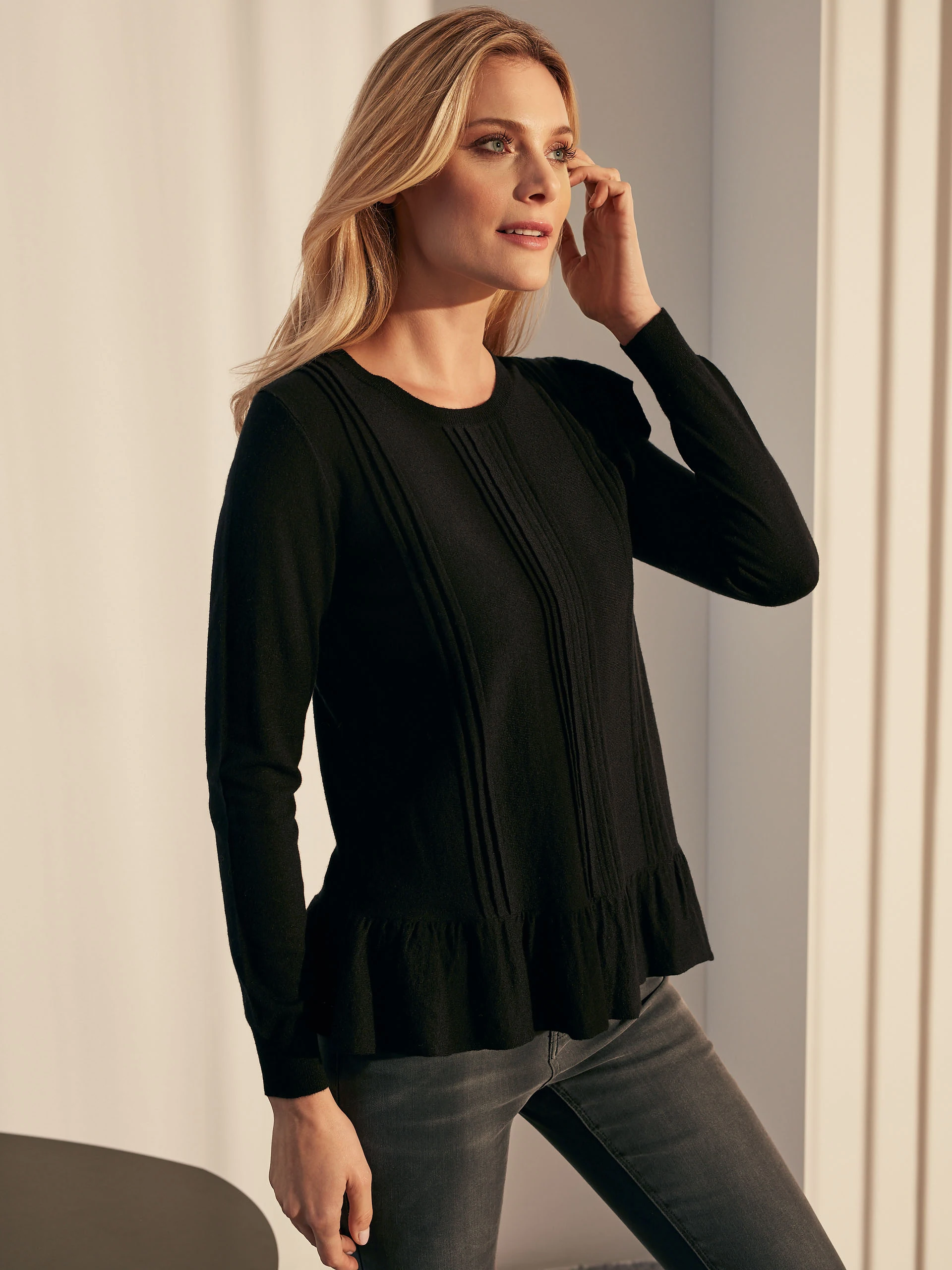 SWEATER WITH RUFFLE ON SHOULDER