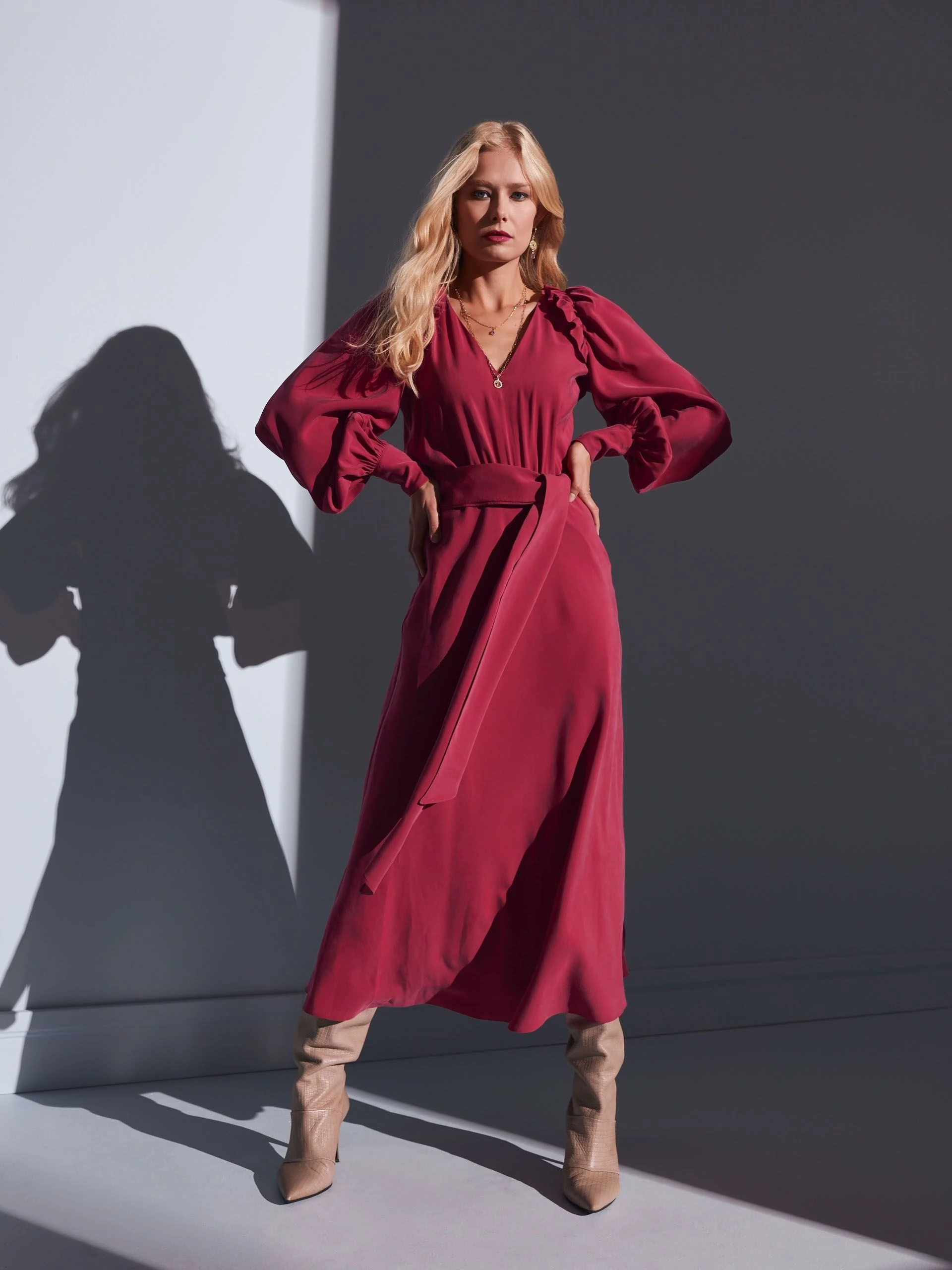 Long dress in wine red