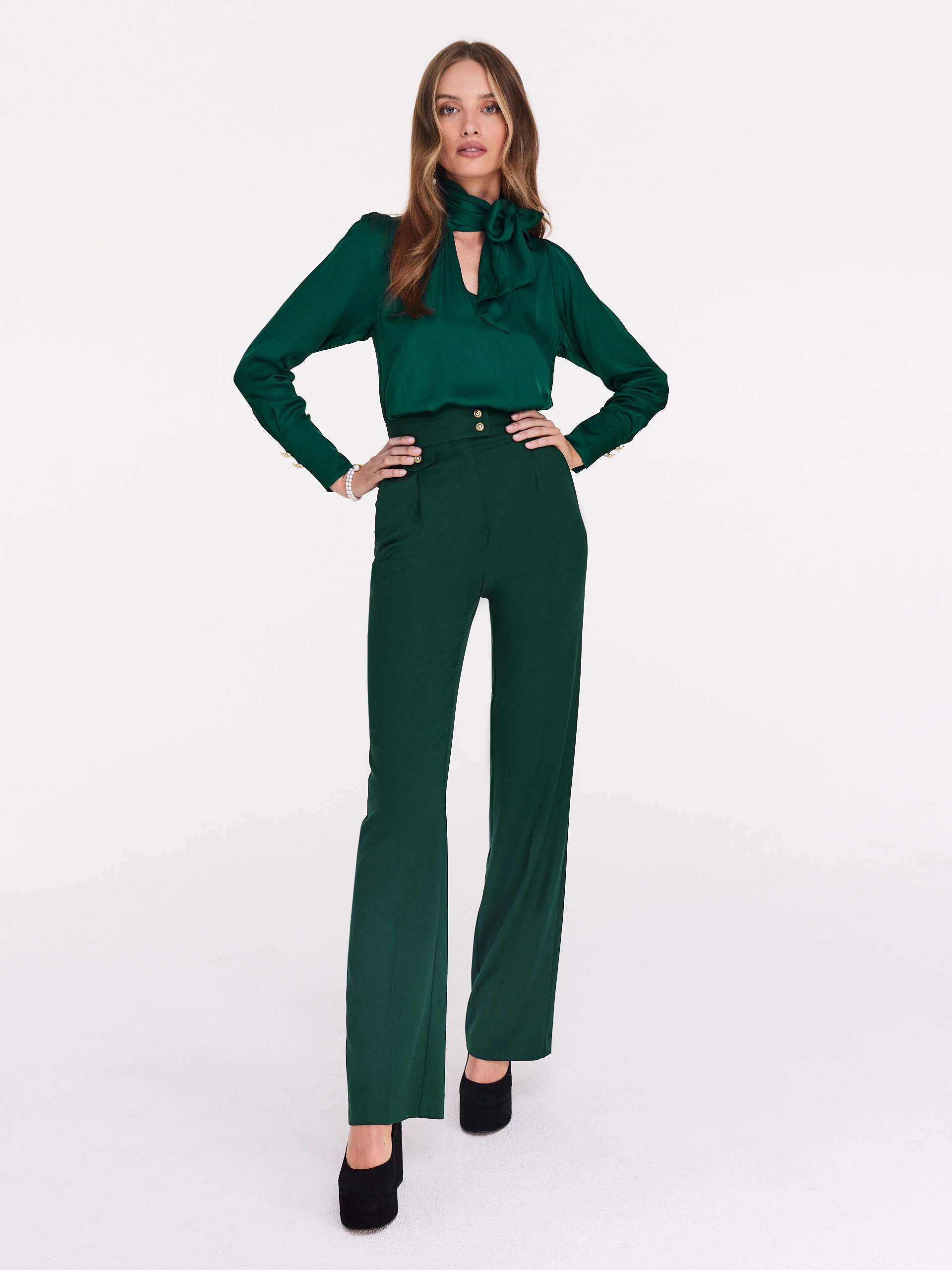 Dark green high-waisted cigarillos