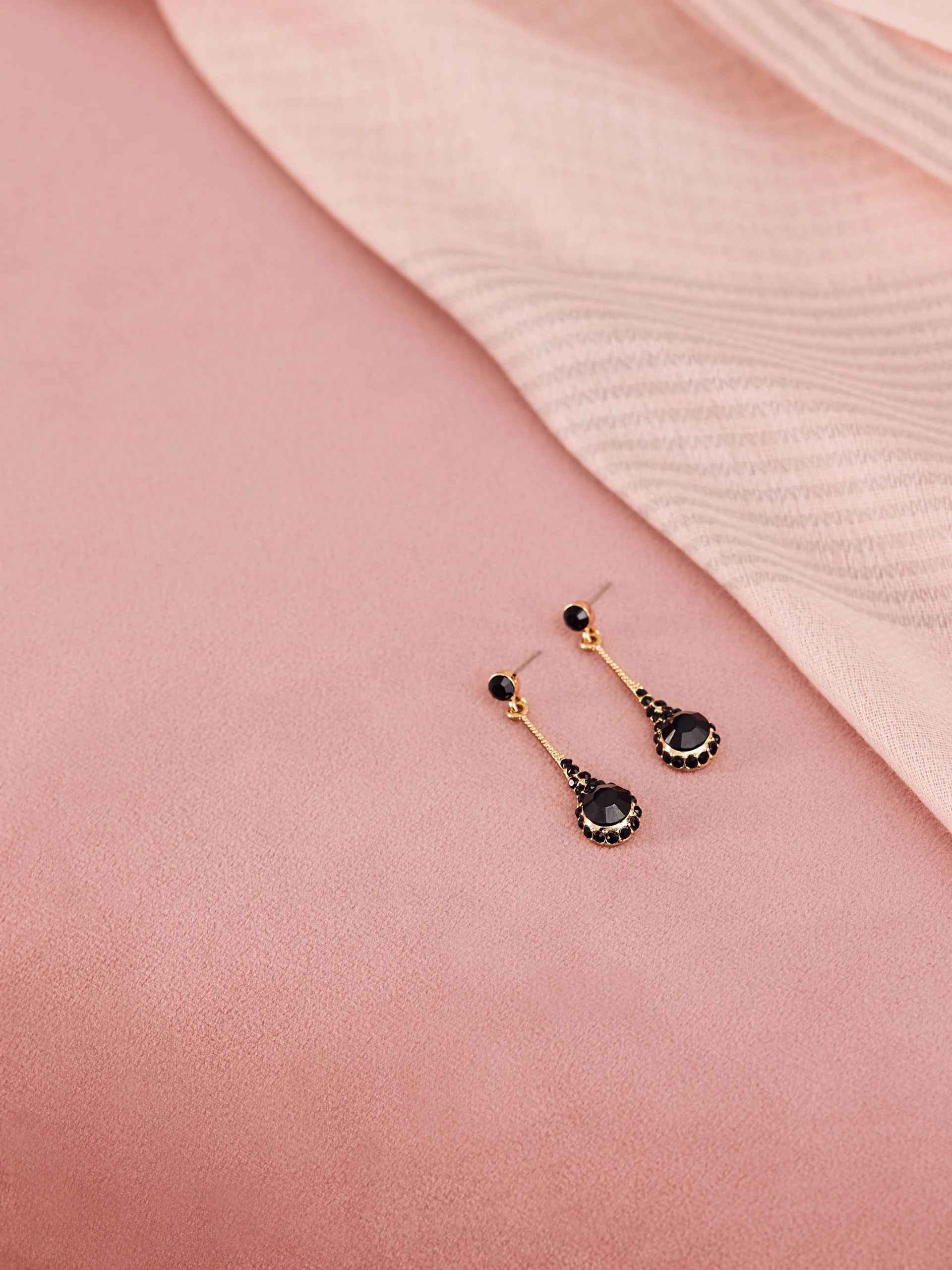 HANGING EARRINGS