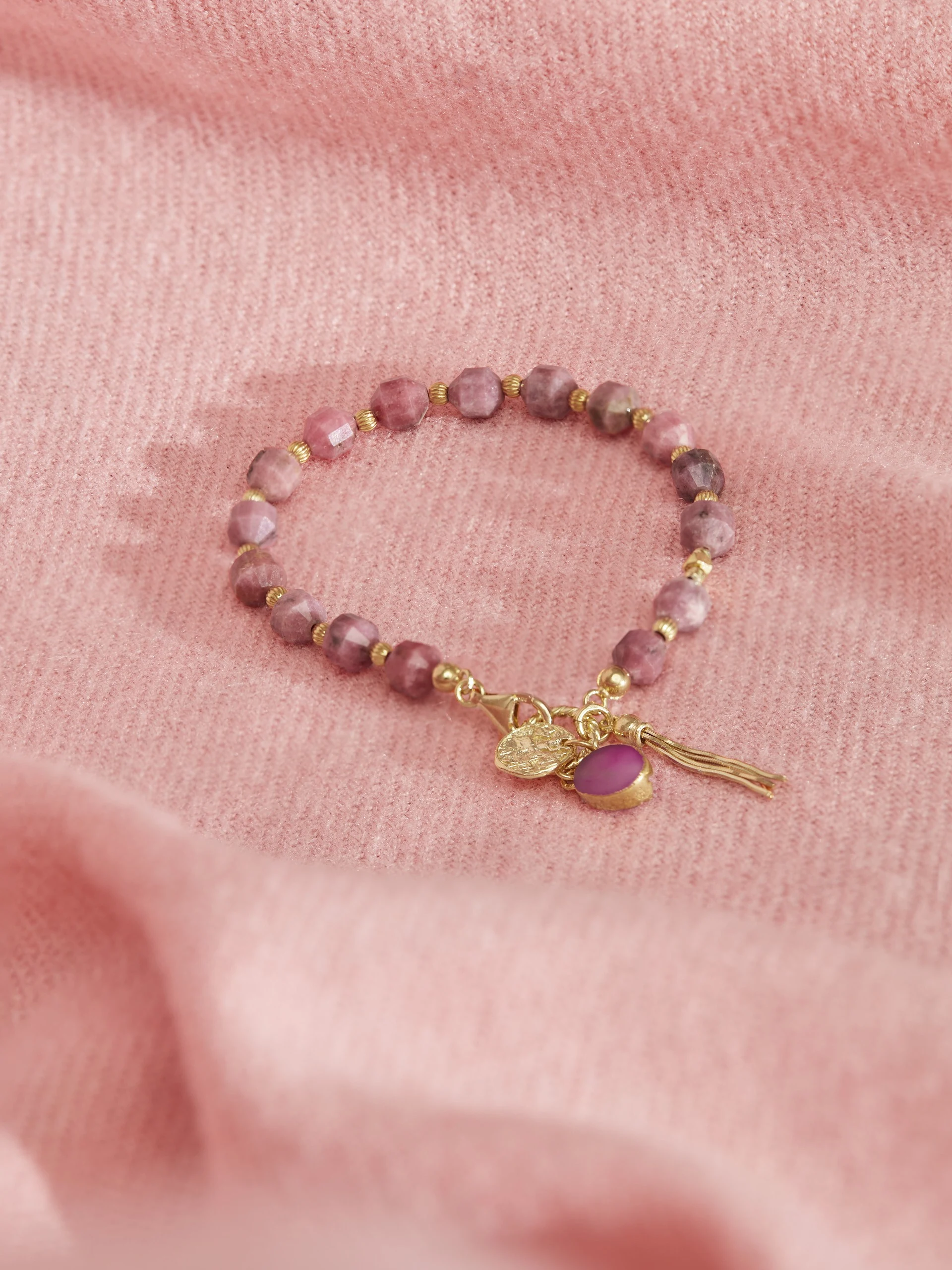 PINK BRACELET WITH NATURAL STONES
