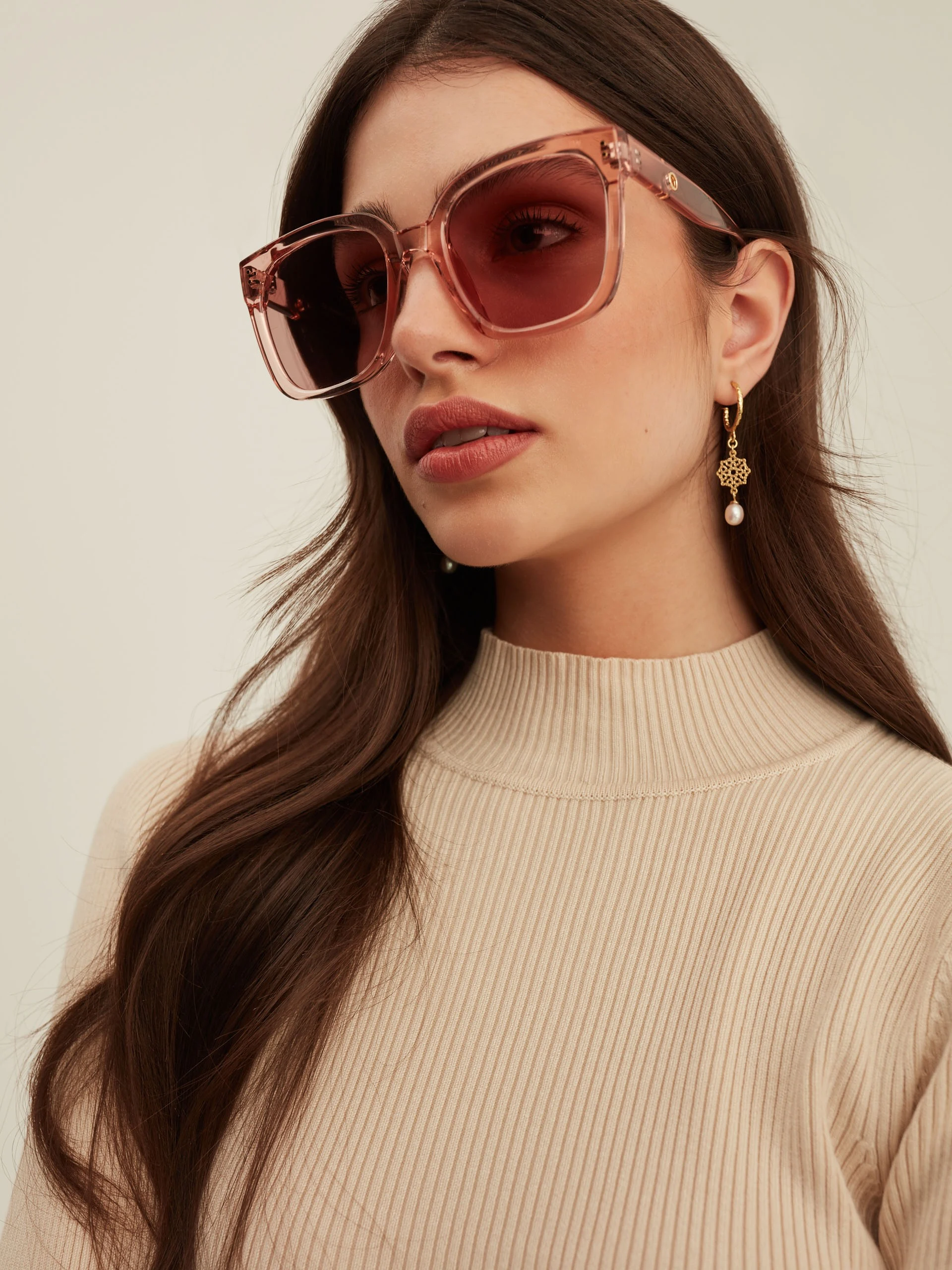 PINK GLASSES