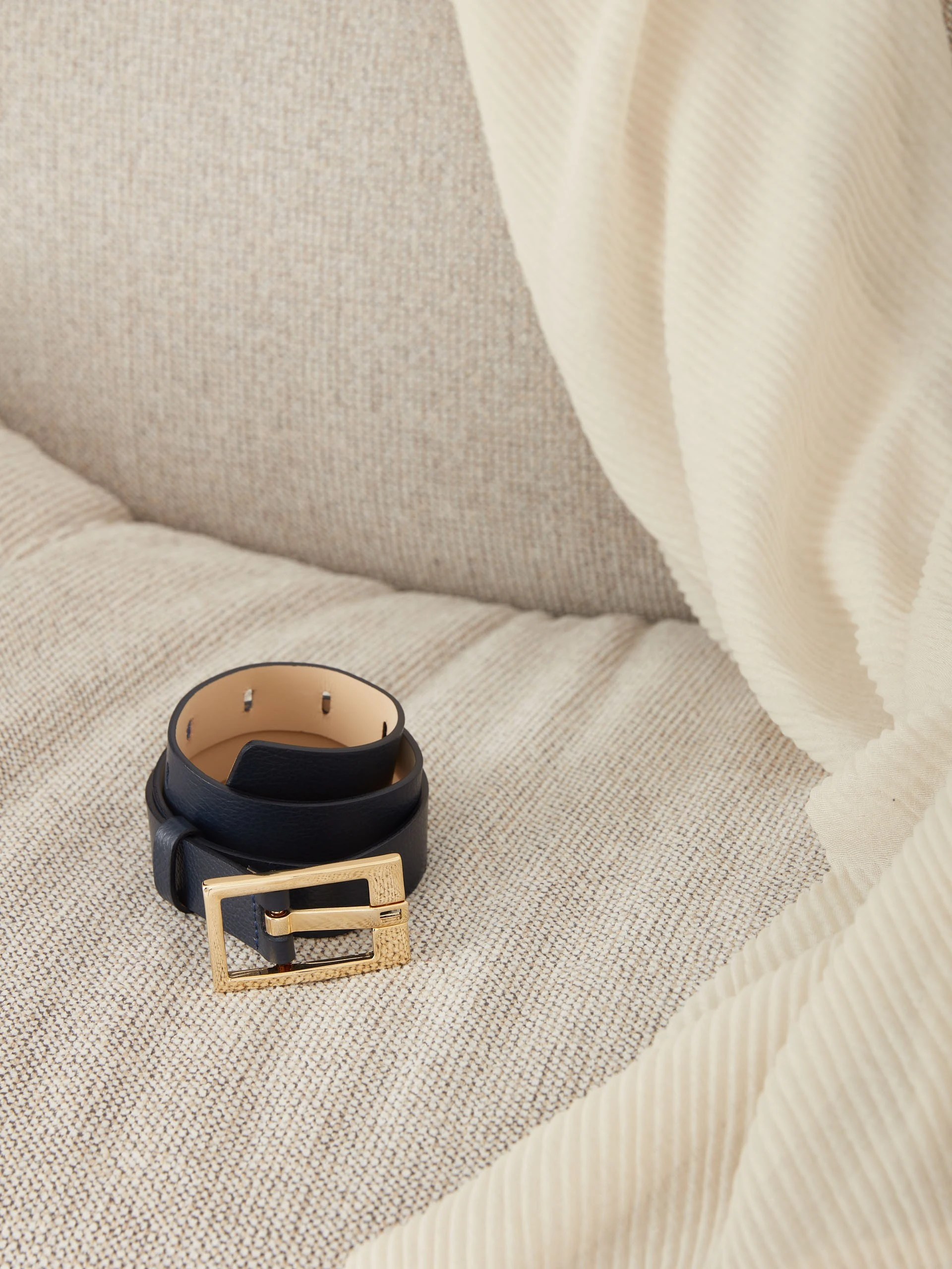 LEATHER NAVY BELT