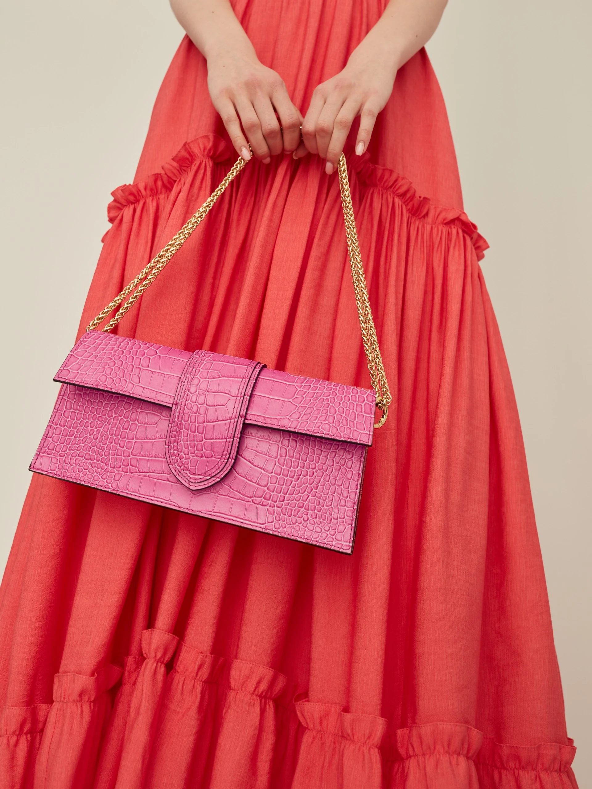 PINK SHOULDER BAG WITH CHAIN