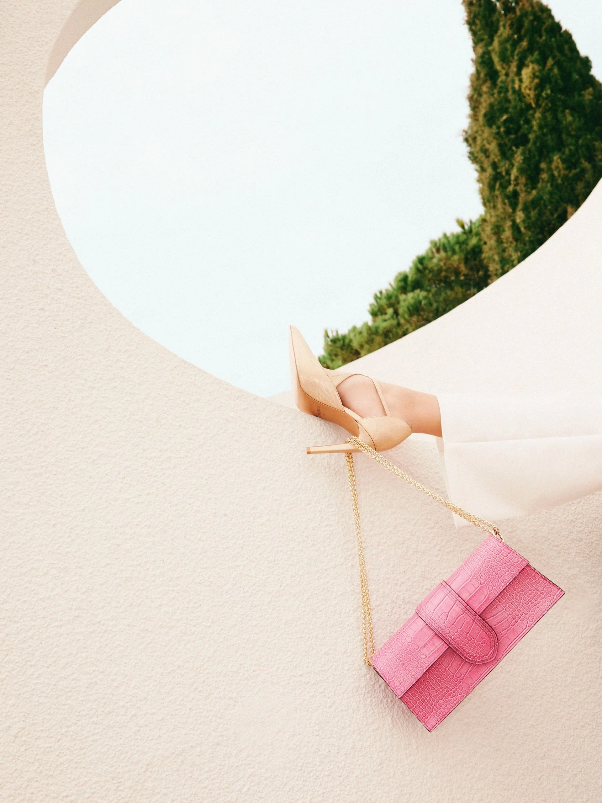 PINK SHOULDER BAG WITH CHAIN