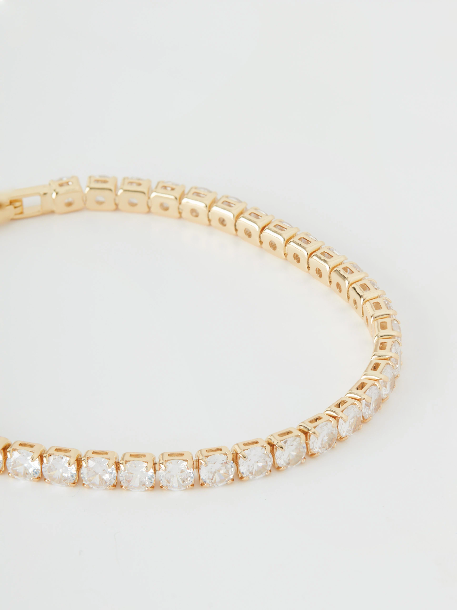 Bracelet with crystals