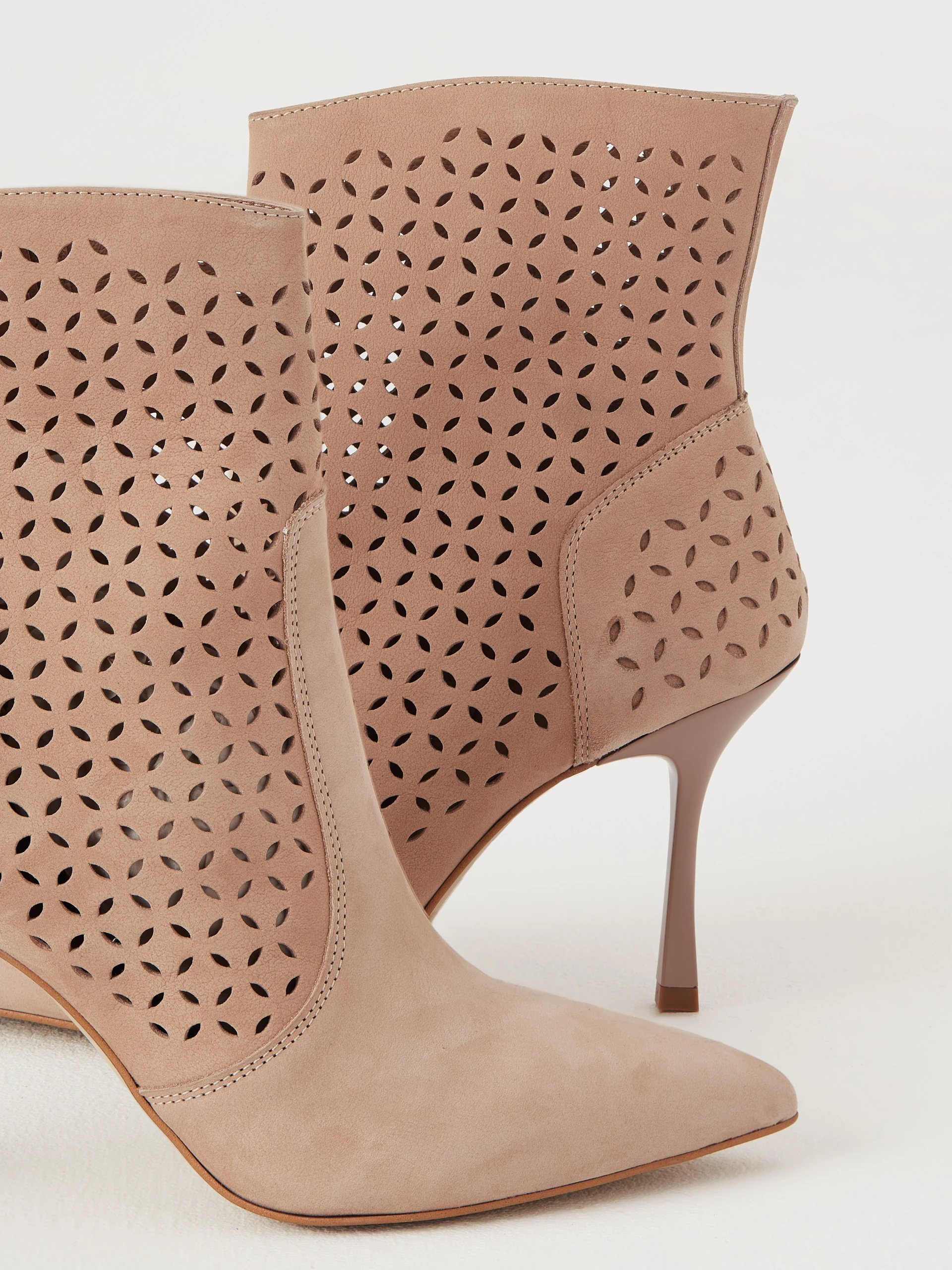 Beige openwork boots